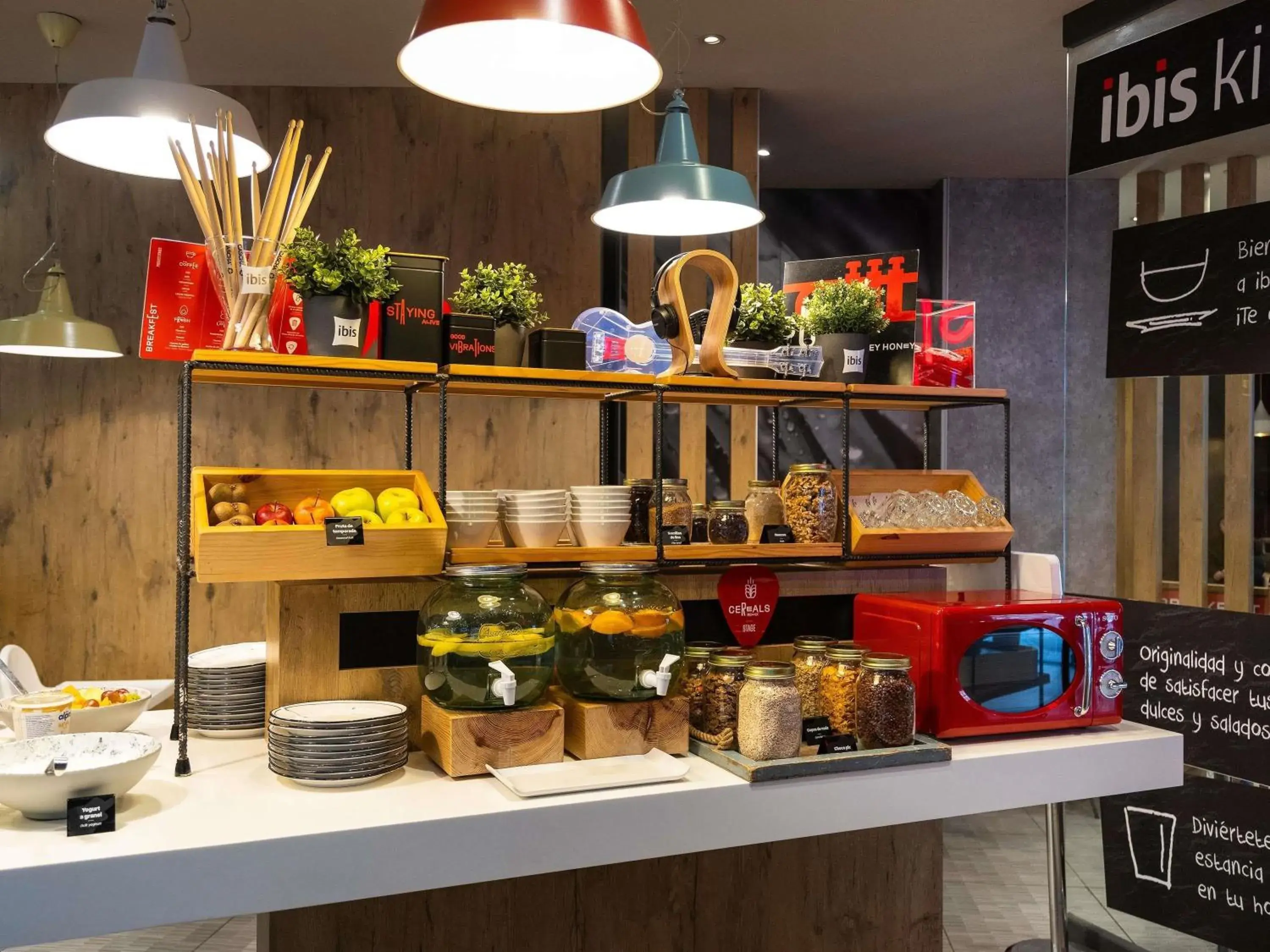 Breakfast in Ibis Bilbao Centro Breakfast in Ibis Bilbao Centro