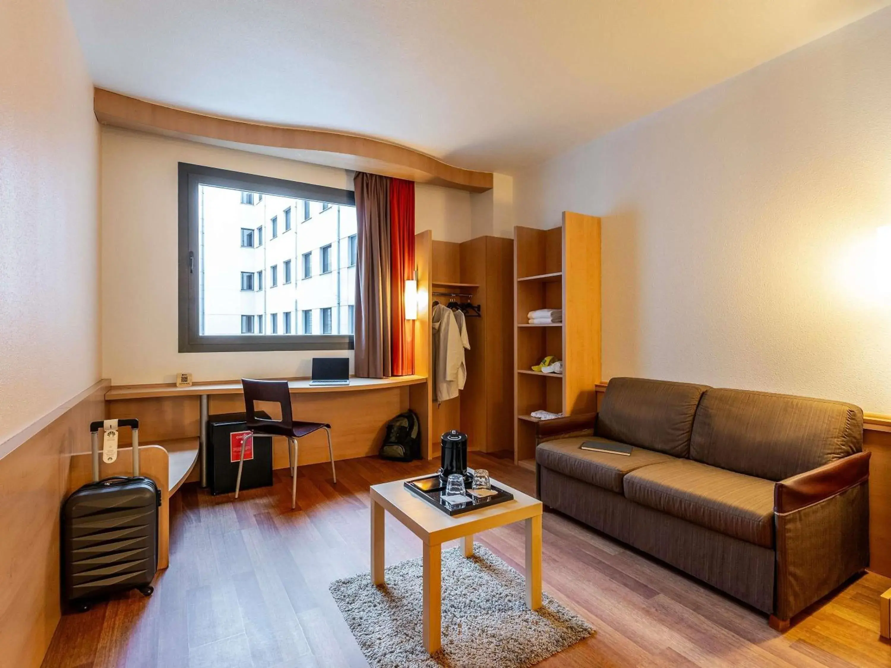 Bedroom in Ibis Bilbao Centro Bedroom in Ibis Bilbao Centro