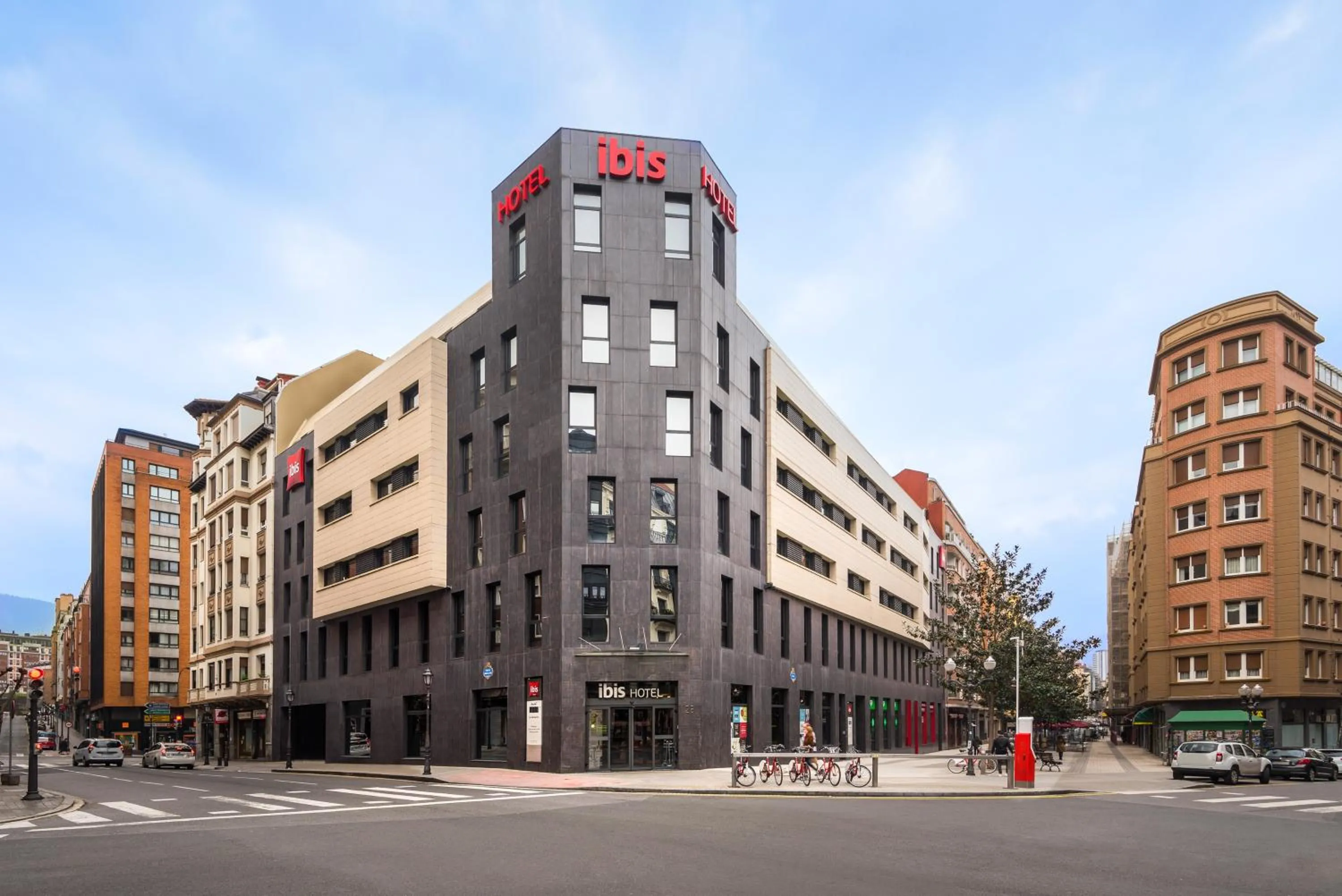 Property building in Ibis Bilbao Centro