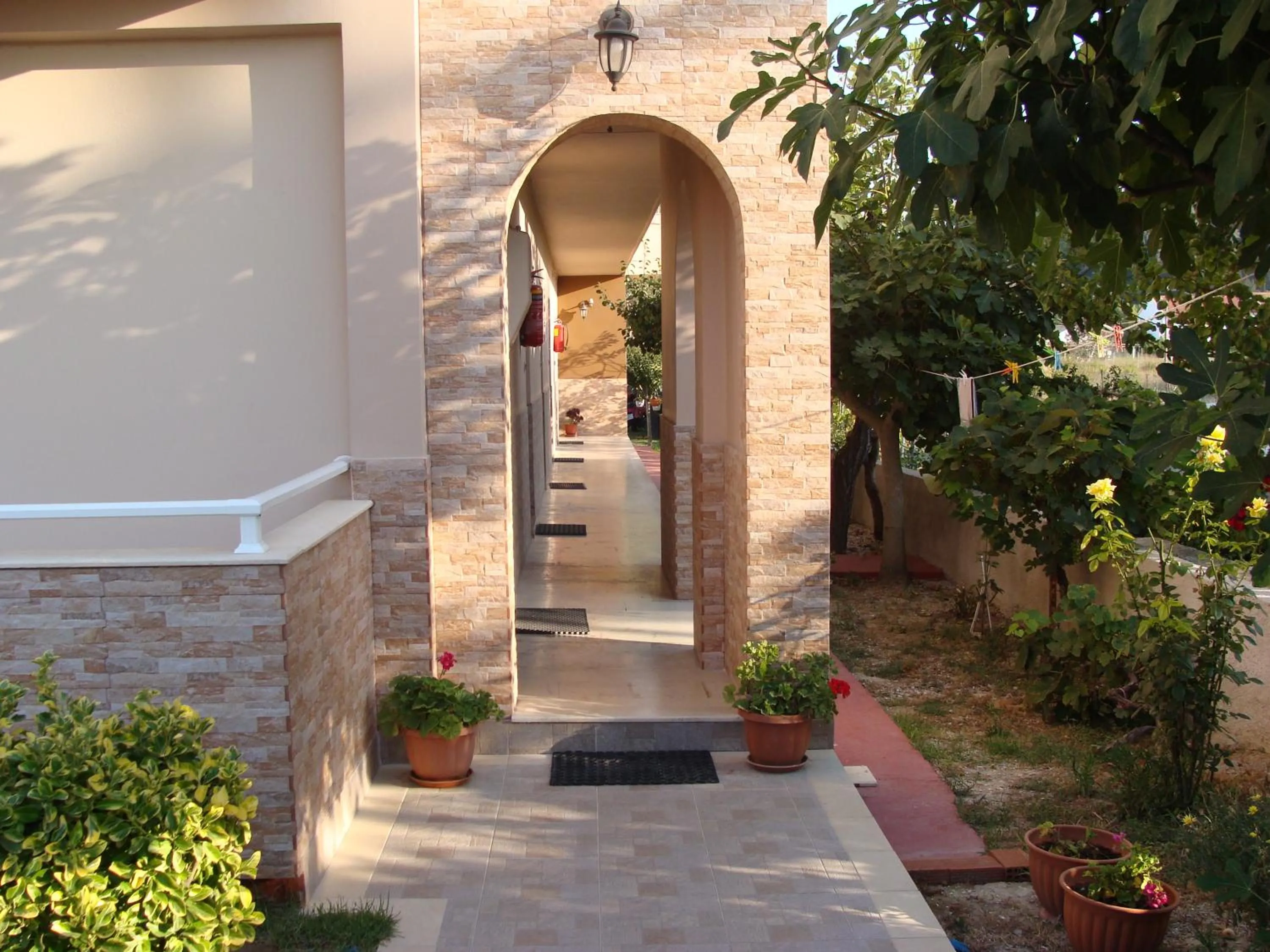 Facade/entrance in Toula's Apartments