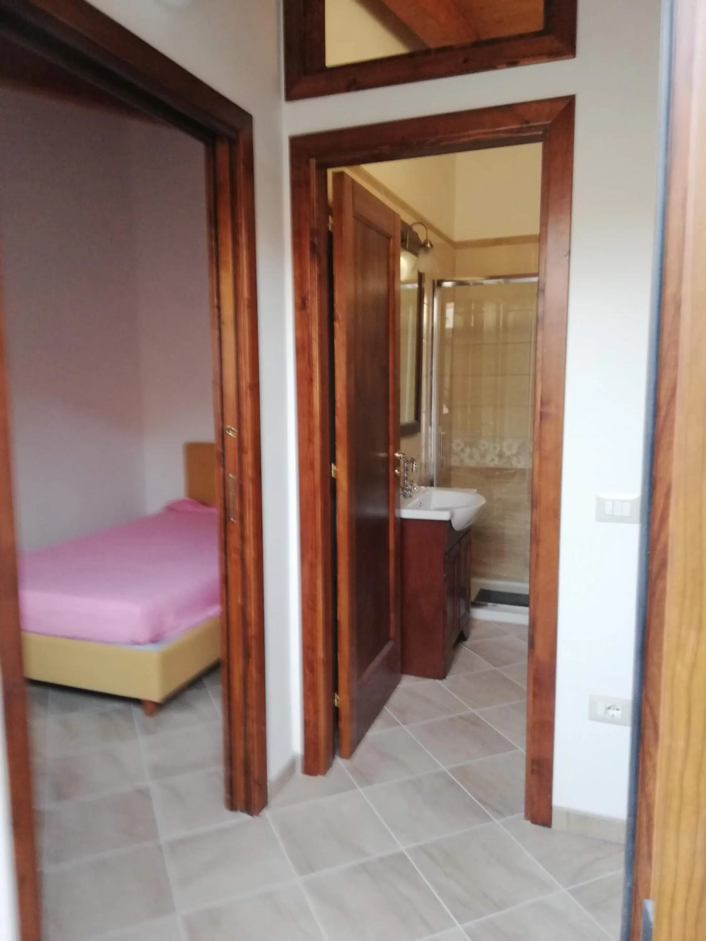 Bathroom, Bed in Hotel Villaggio Tabù