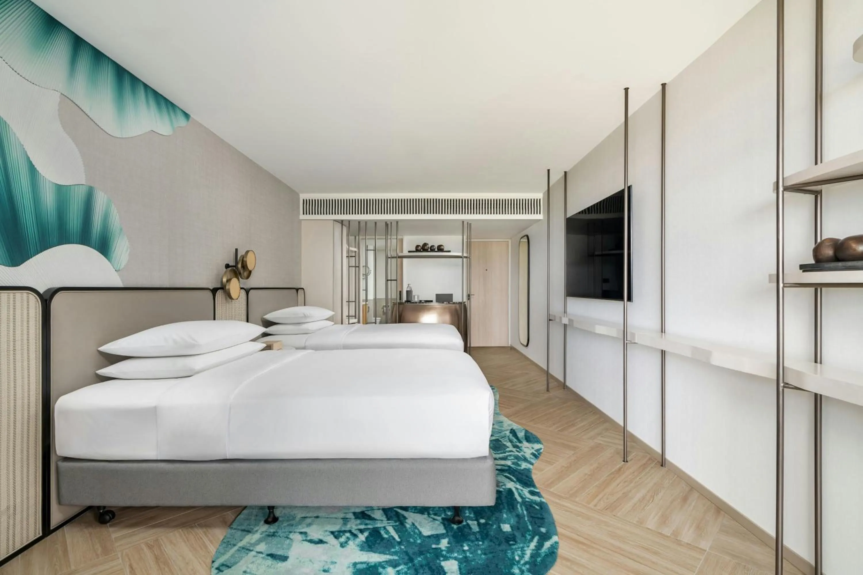 Photo of the whole room, Bed in Pattaya Marriott Resort and Spa