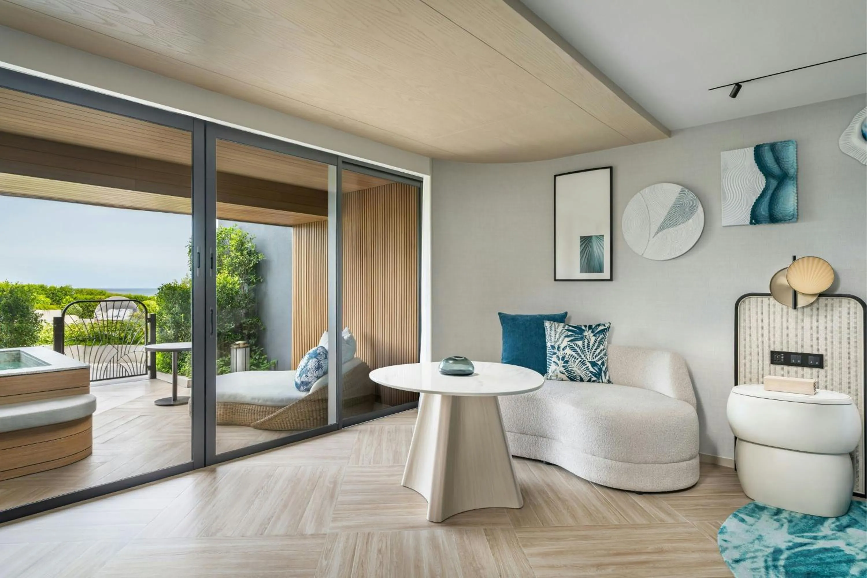 Living room in Pattaya Marriott Resort and Spa