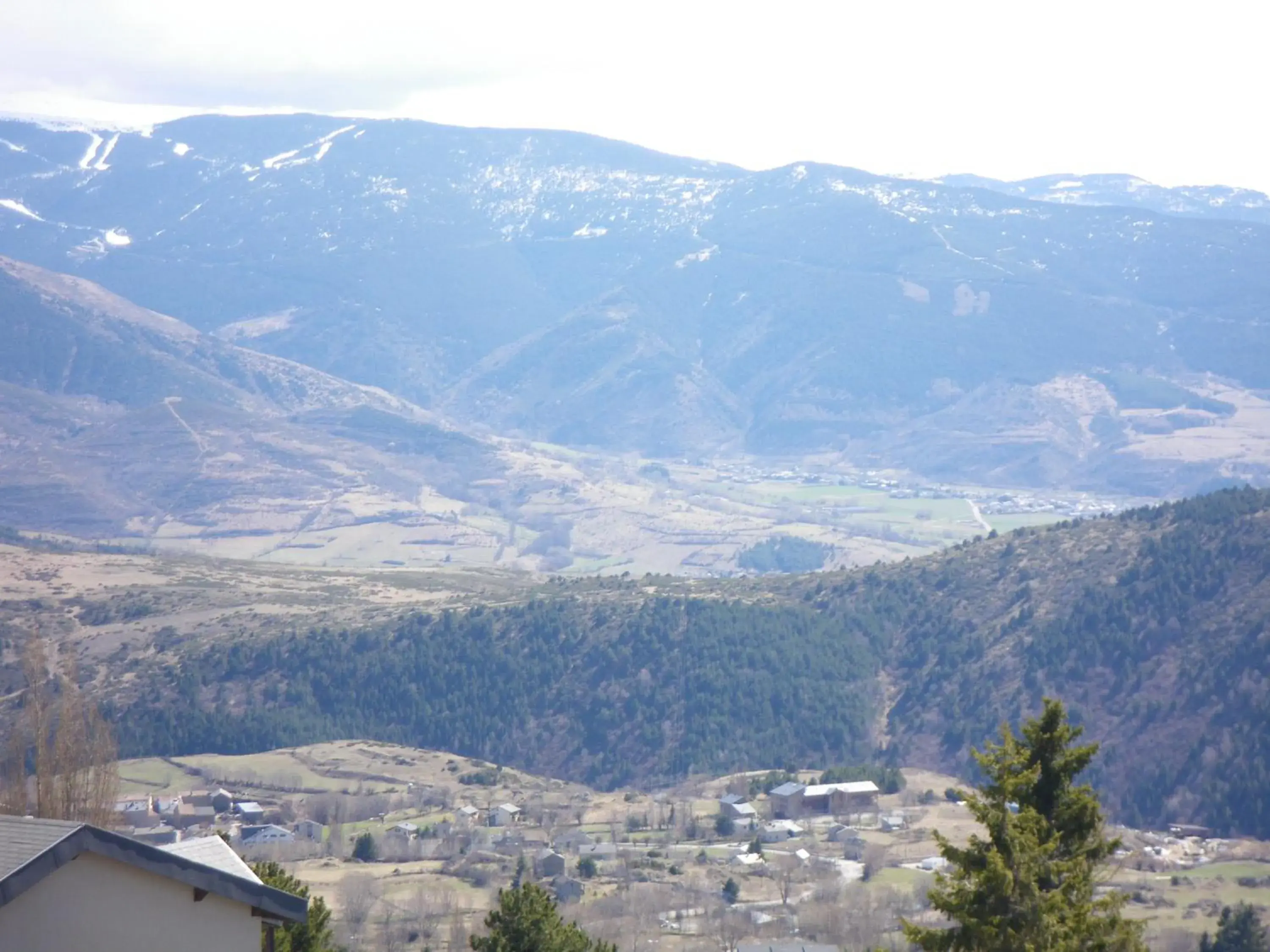 Area and facilities in Residence The Catalogne Area and facilities in Residence The Catalogne