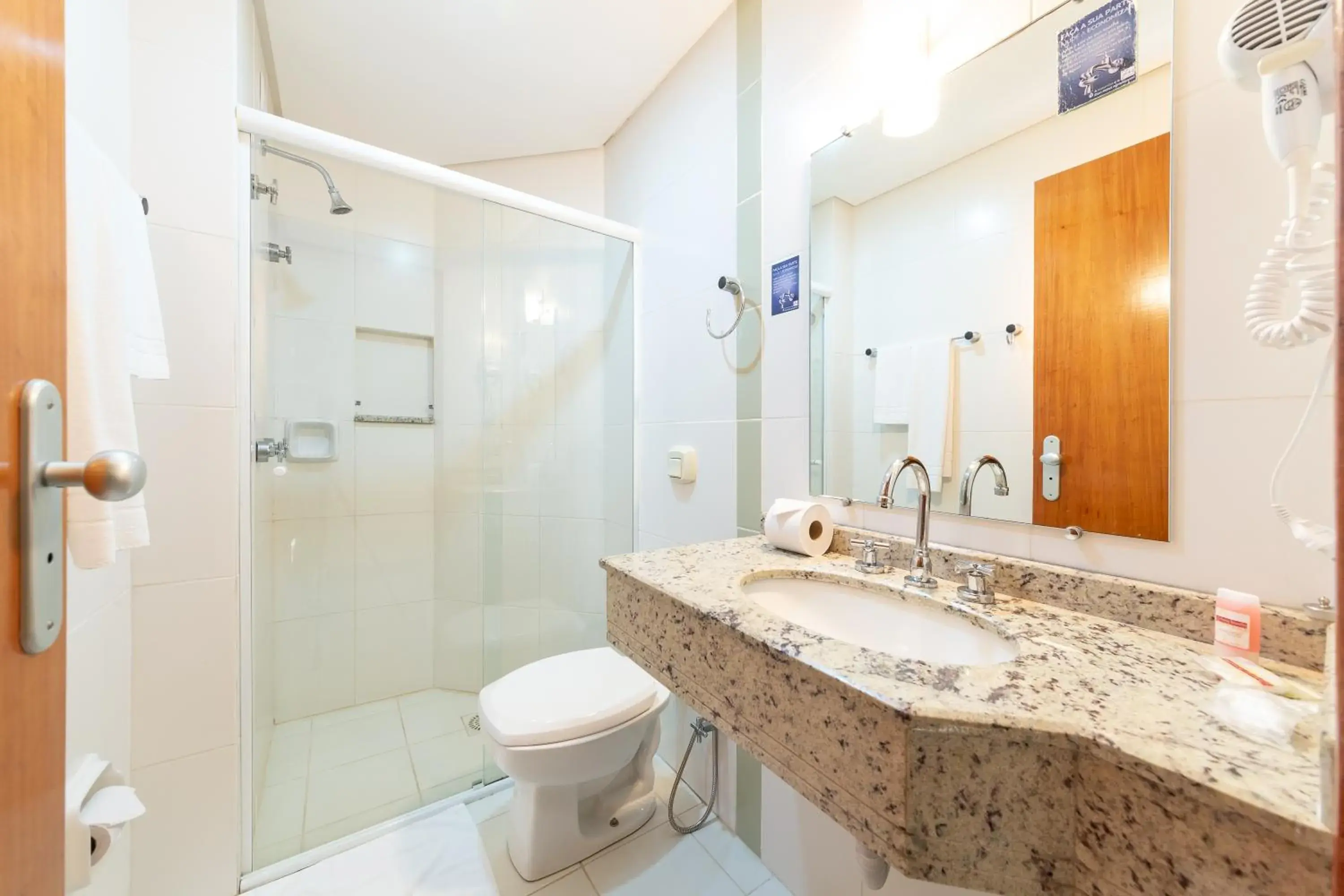 Superior Twin Room - single occupancy in Slim Hotel São José Zion Superior Twin Room - single occupancy in Slim Hotel São José Zion