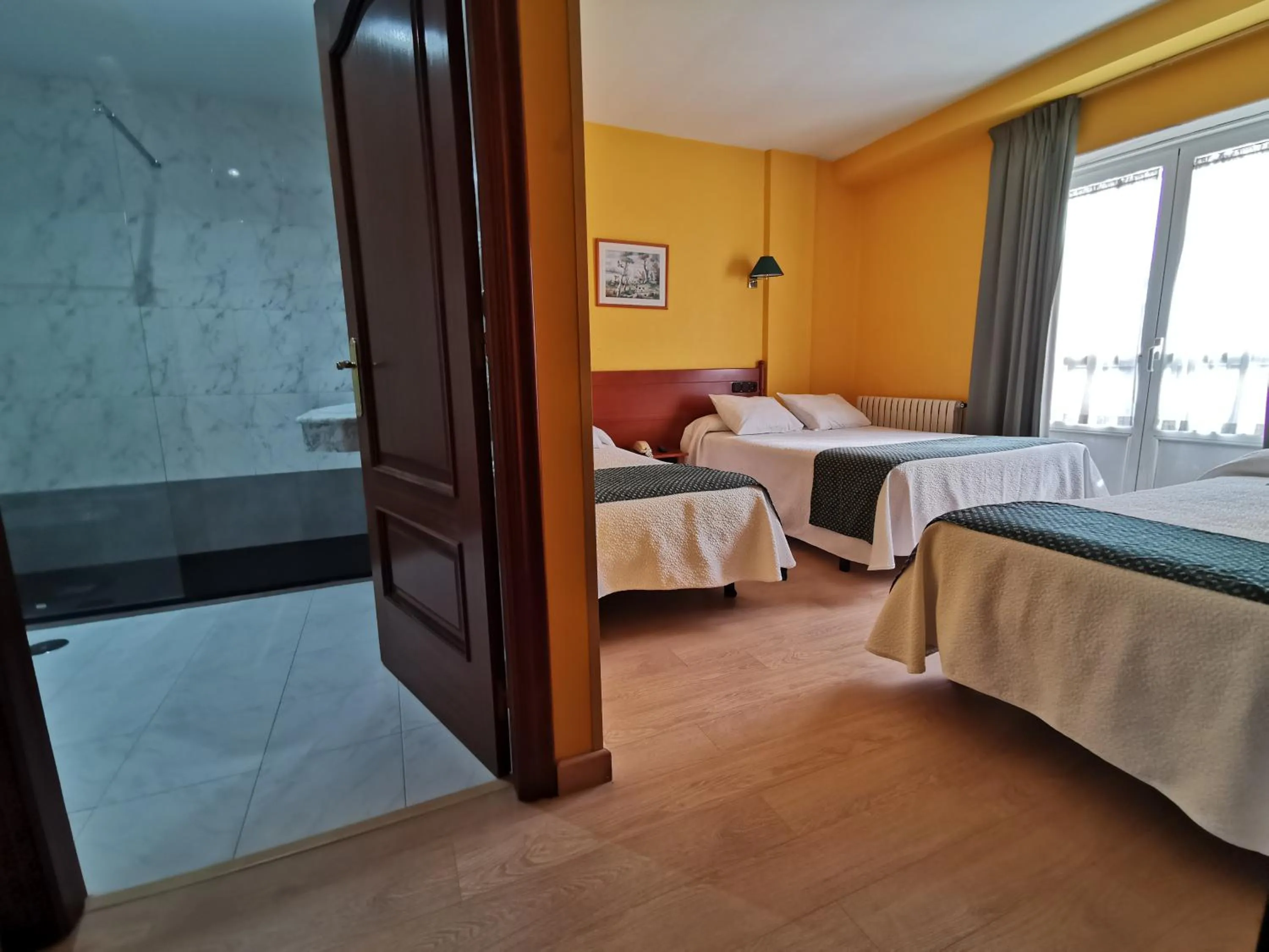 Bed in Hotel San Jacobo