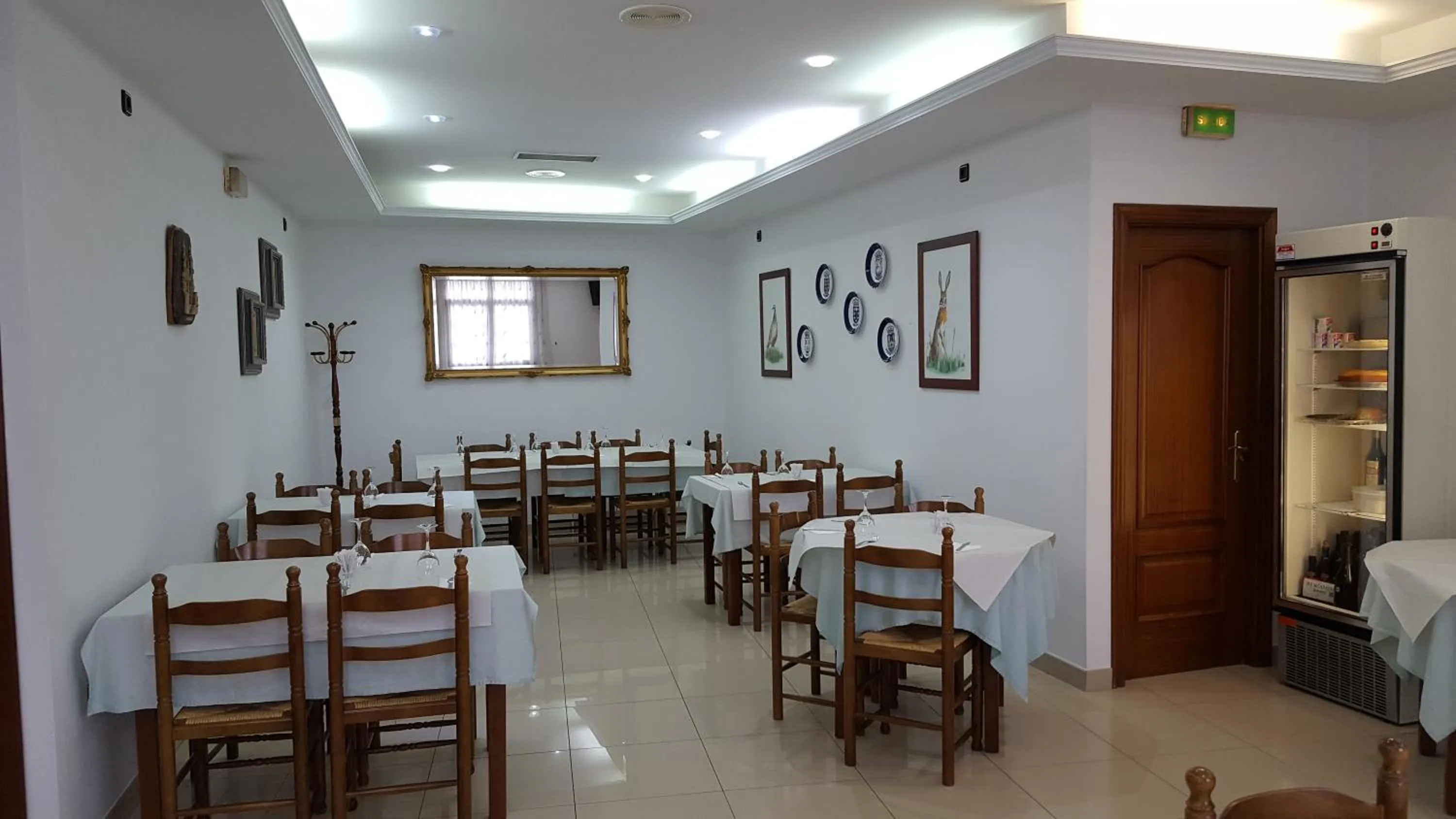 Restaurant/places to eat in Hotel San Jacobo