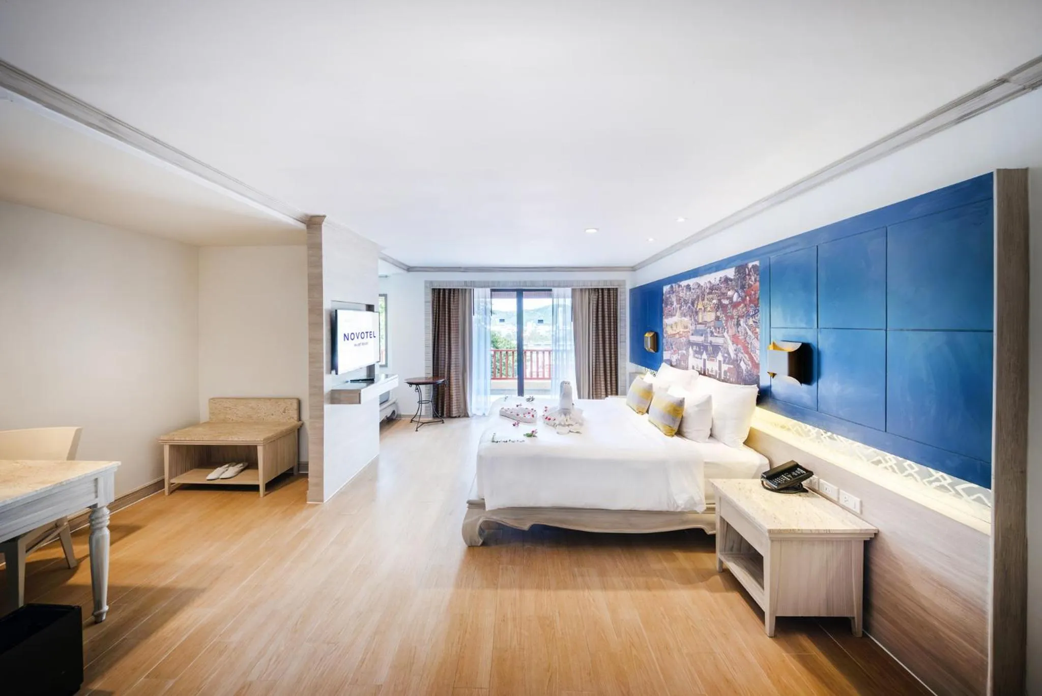 Property building, Bed in Novotel Phuket Resort