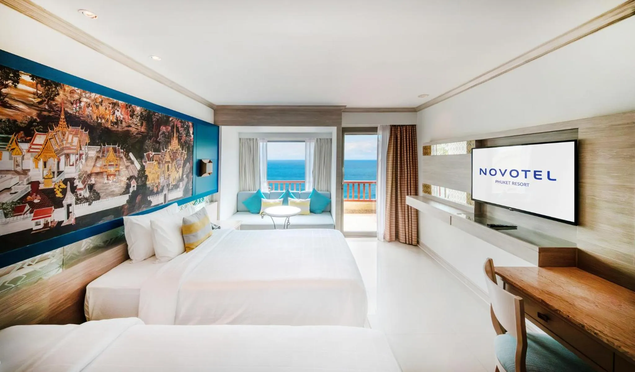 Bed in Novotel Phuket Resort