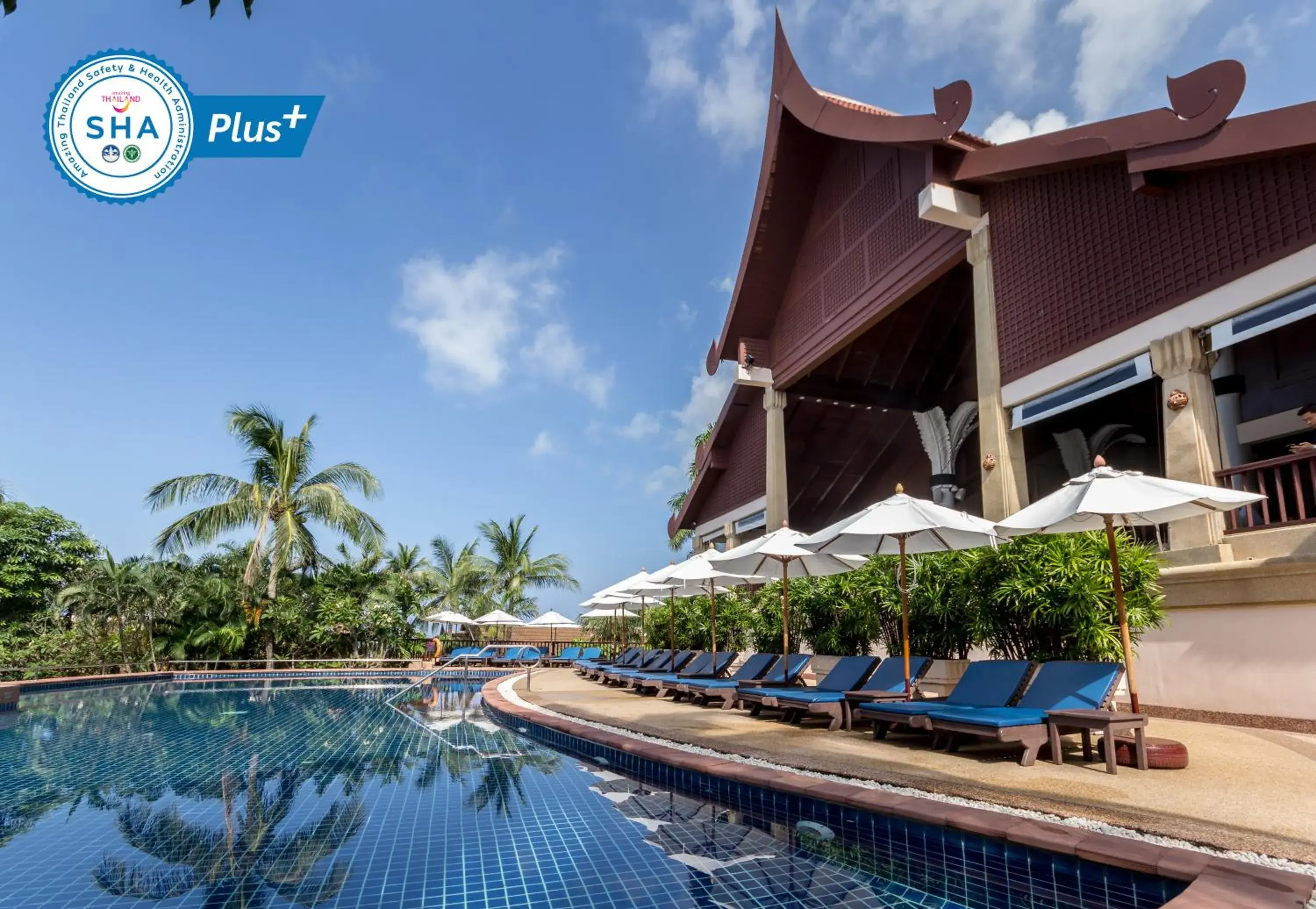 Swimming pool in Novotel Phuket Resort Swimming pool in Novotel Phuket Resort