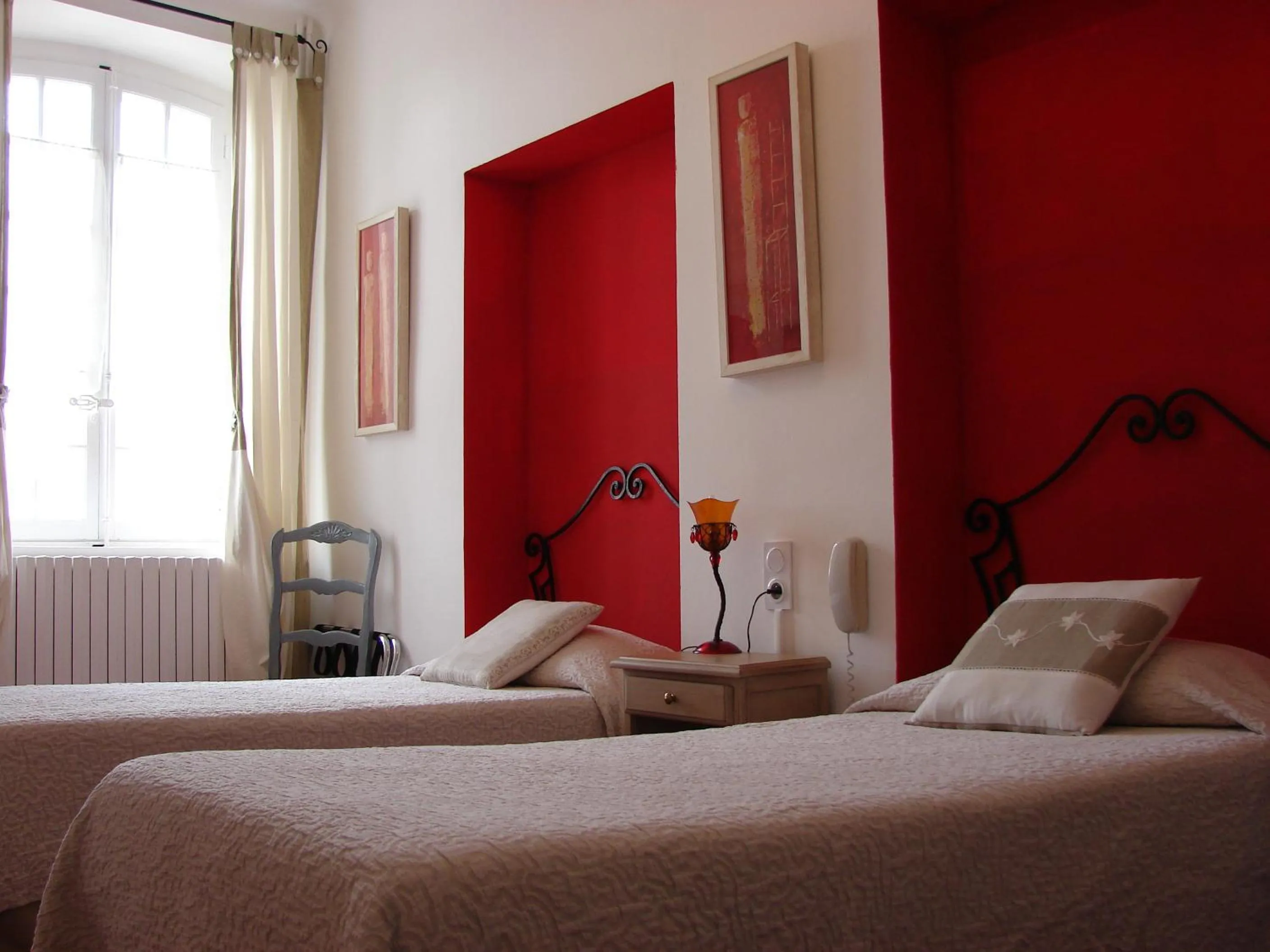 Twin Room in Hôtel Le Siècle