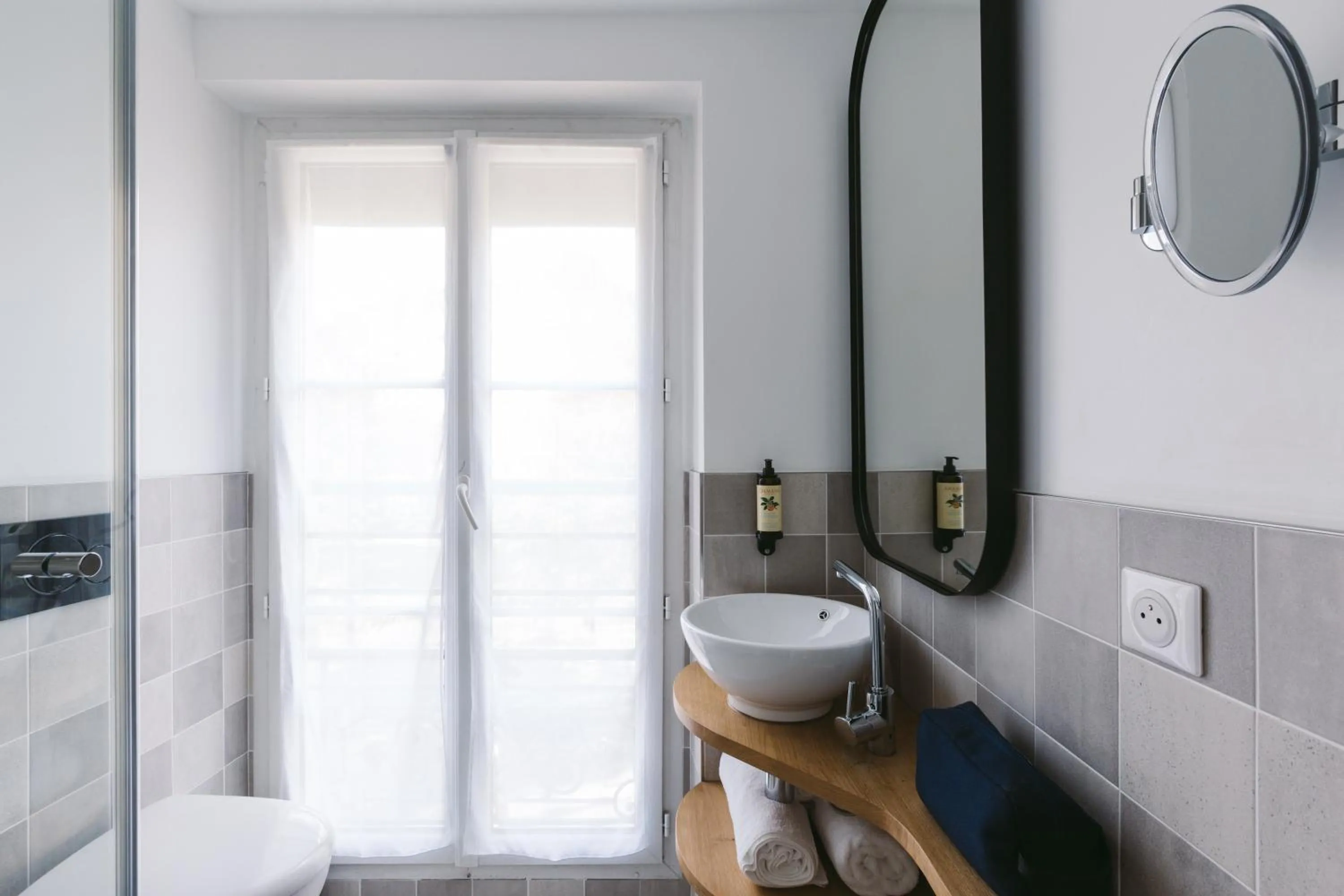 Bathroom in Le Petit Cosy Hôtel