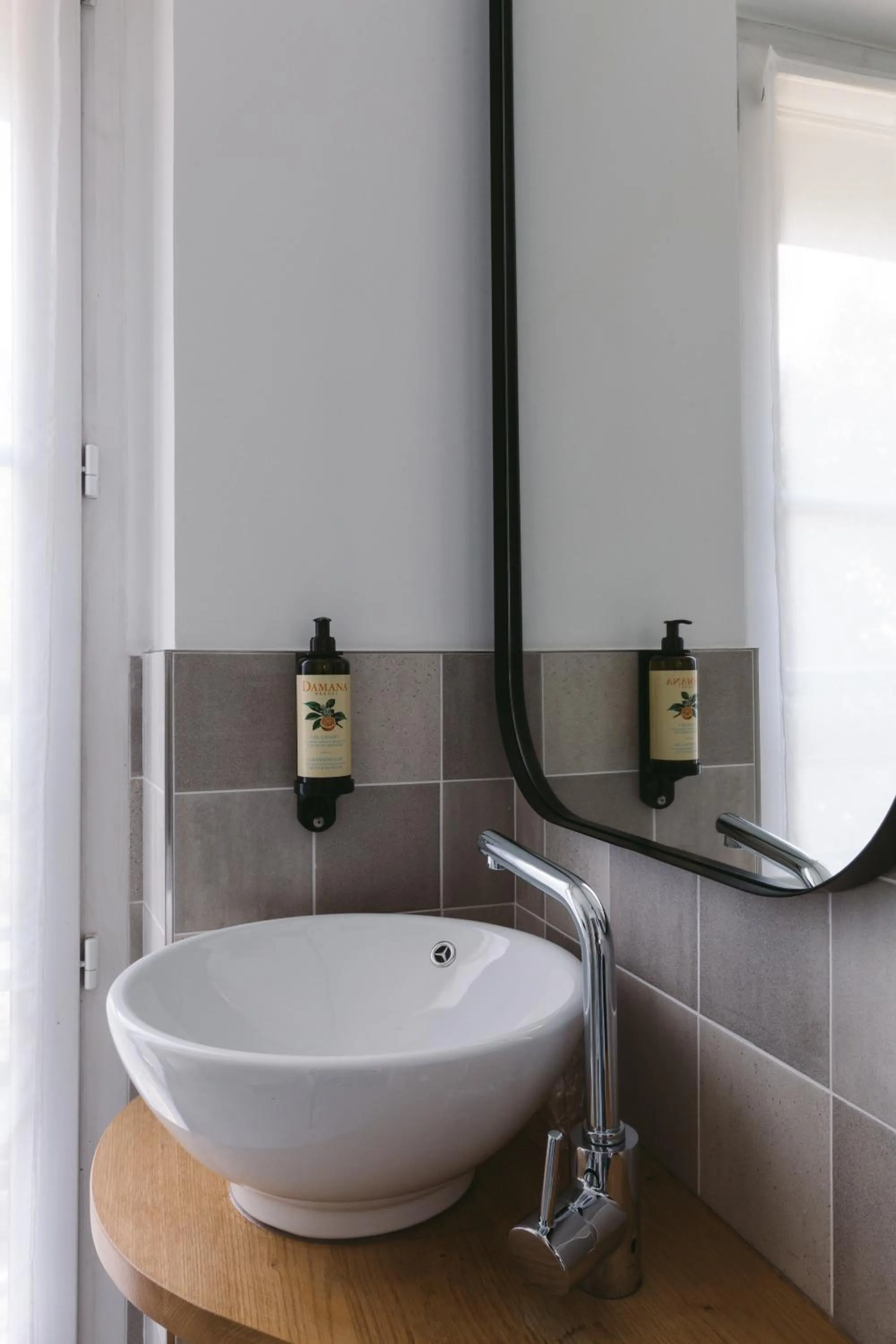 Bathroom in Le Petit Cosy Hôtel