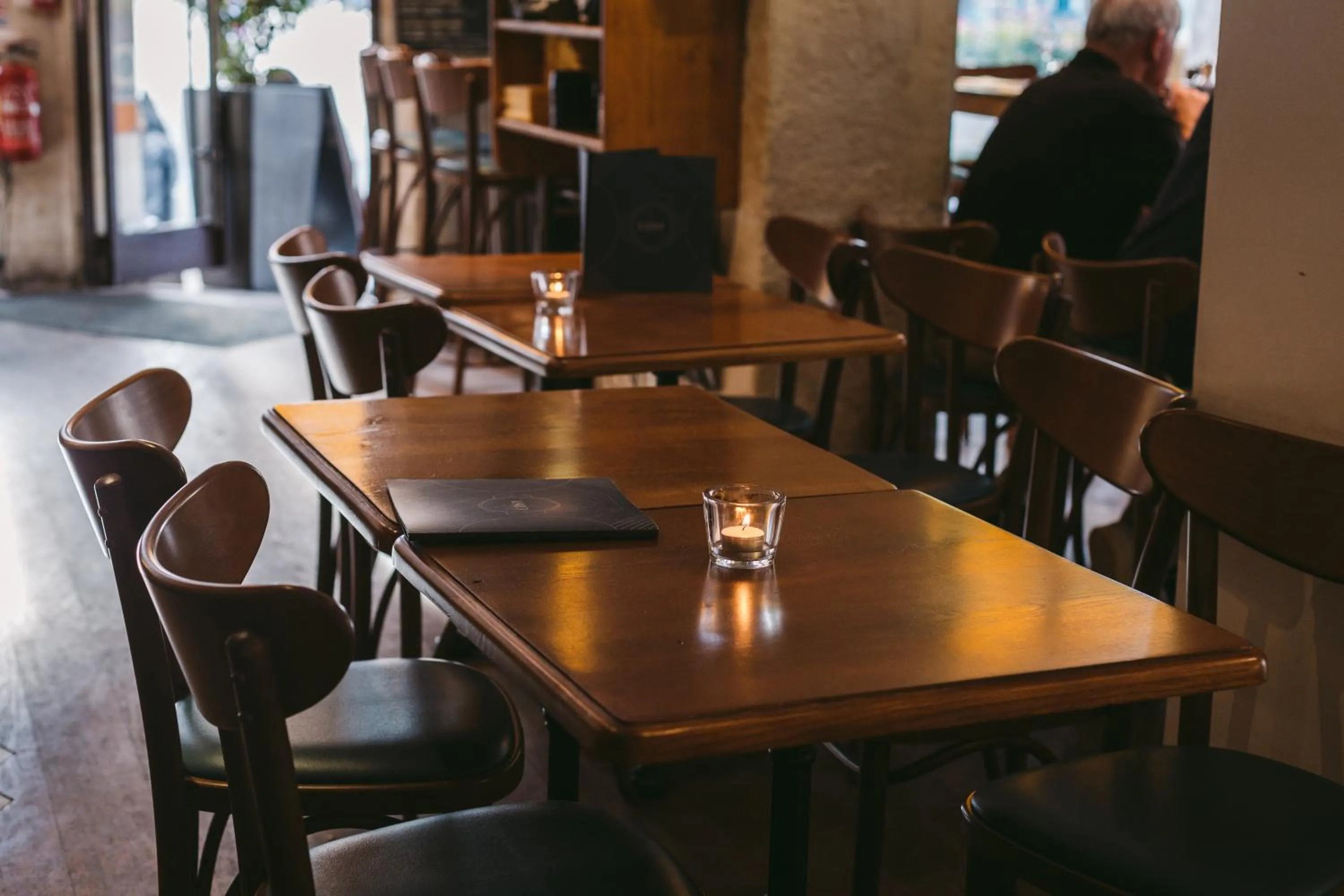 Restaurant/places to eat in Le Petit Cosy Hôtel