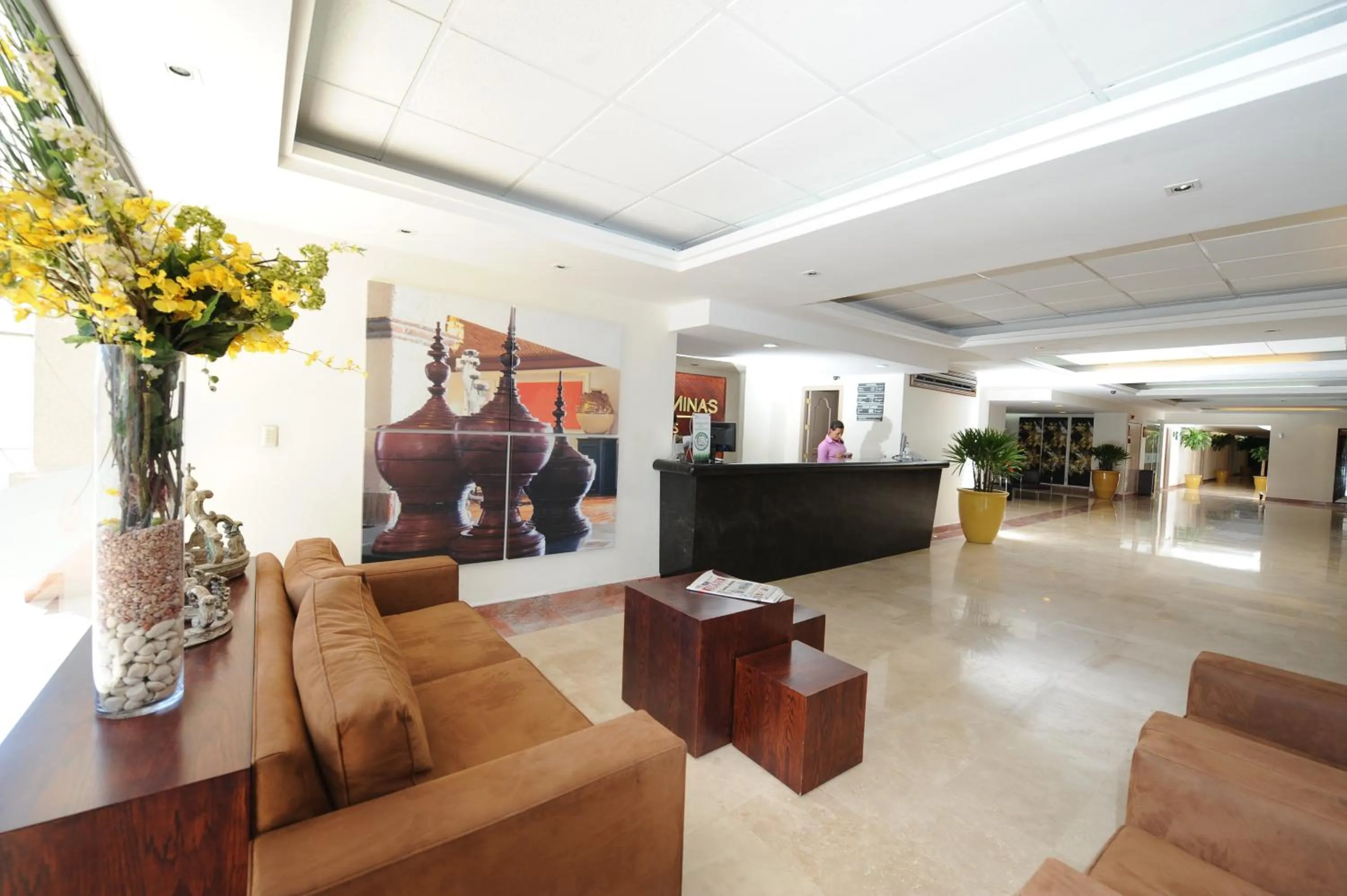 Lobby or reception in Imperio de Angeles Executive León Poliforum