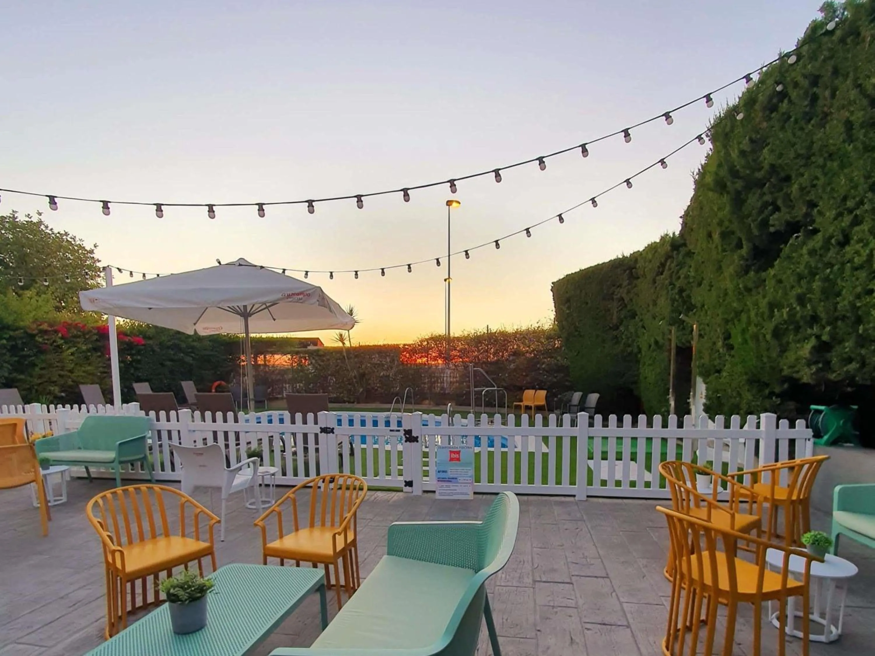 Pool view in Ibis Jerez De La Frontera Cadiz
