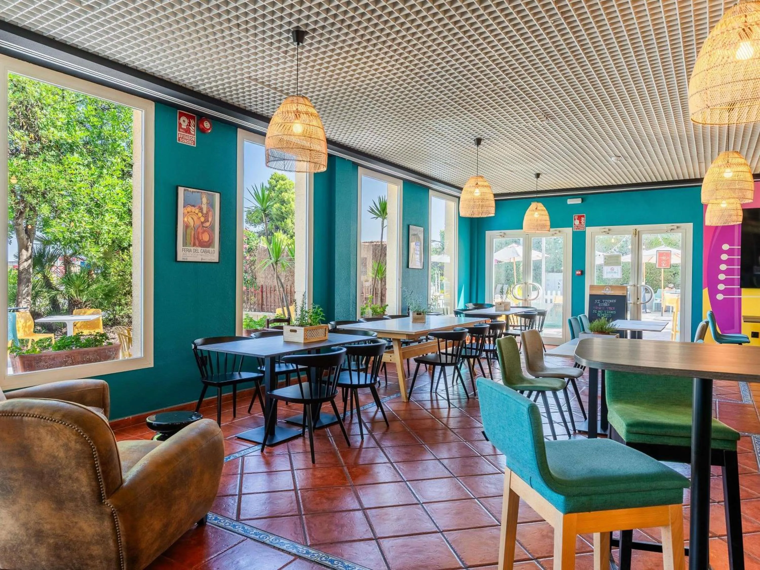 Restaurant/places to eat in Ibis Jerez De La Frontera Cadiz