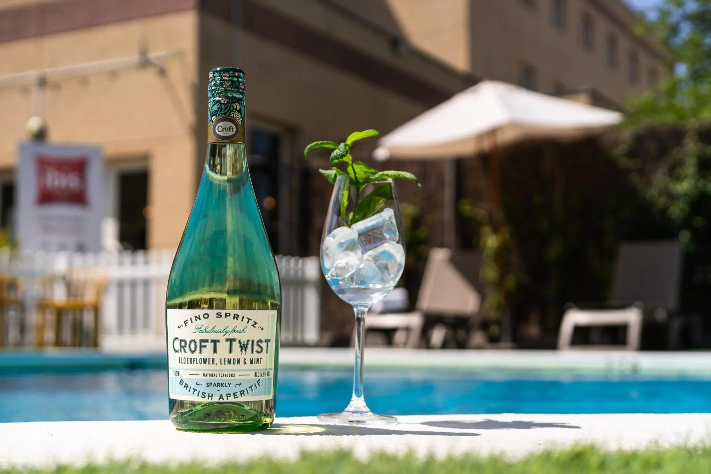 Swimming pool in Ibis Jerez De La Frontera Cadiz Swimming pool in Ibis Jerez De La Frontera Cadiz