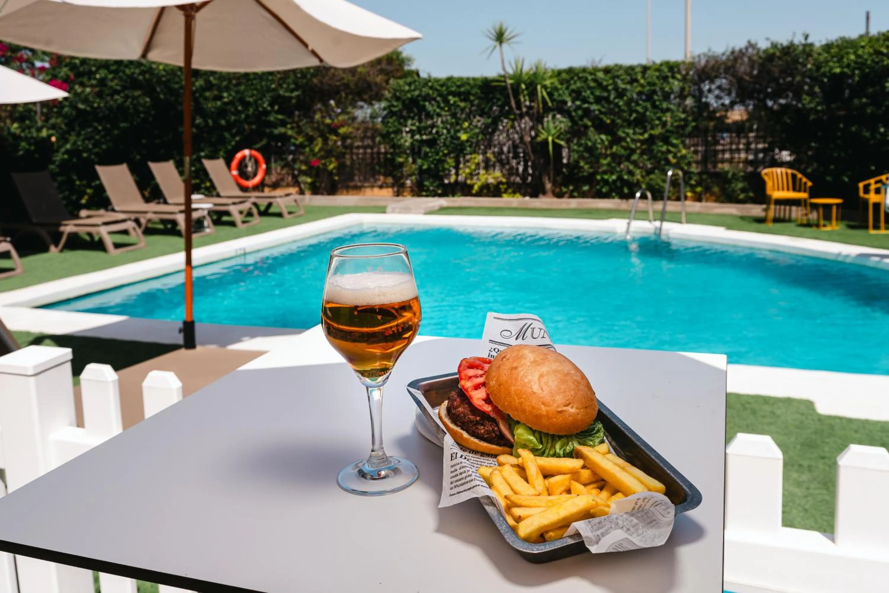 Restaurant/places to eat in Ibis Jerez De La Frontera Cadiz