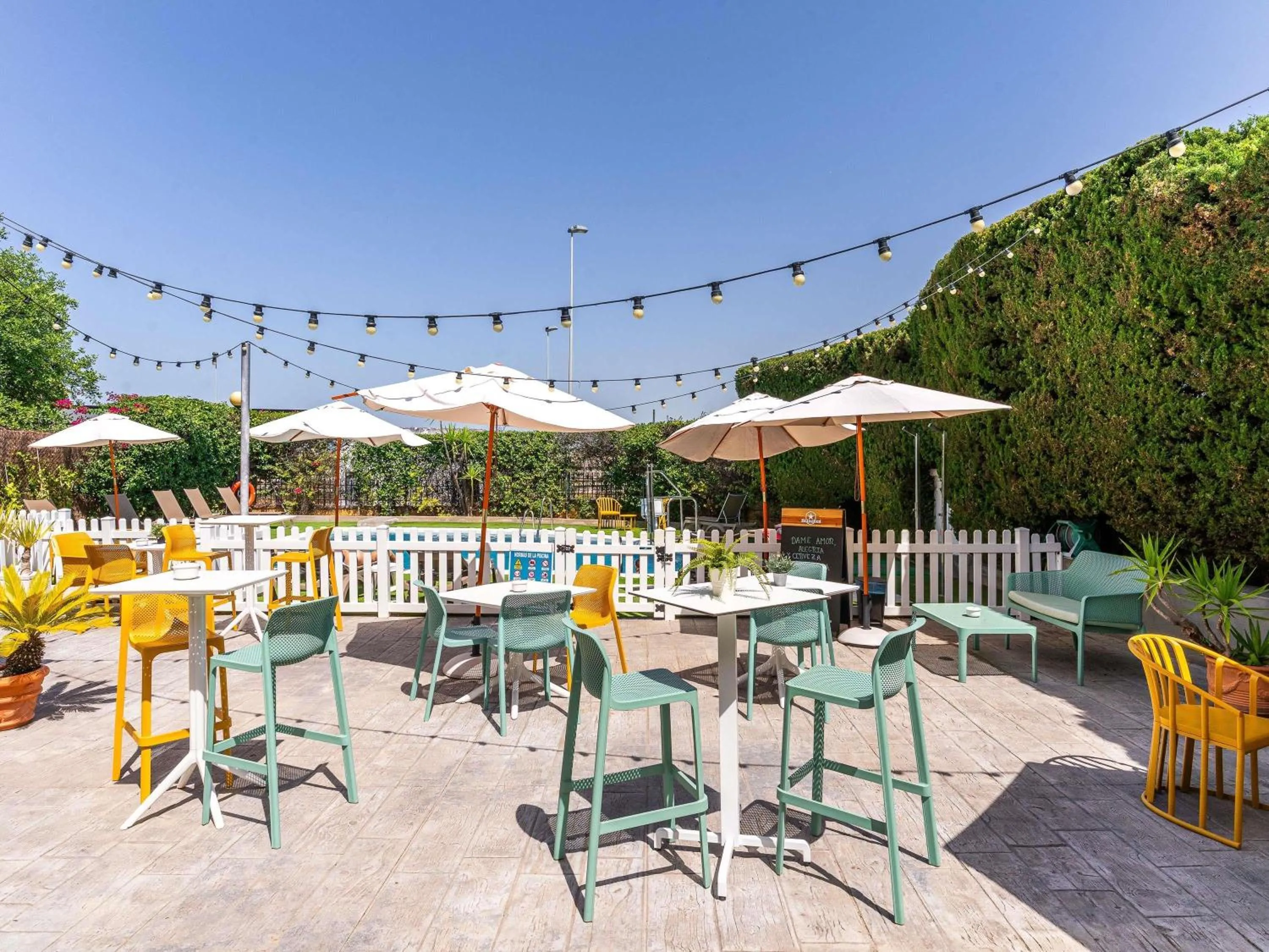 Pool view in Ibis Jerez De La Frontera Cadiz