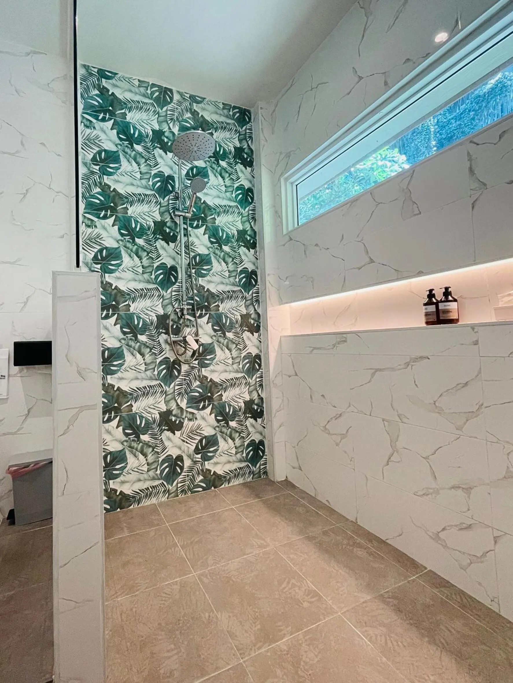 Toilet in Tonsai Bay Resort