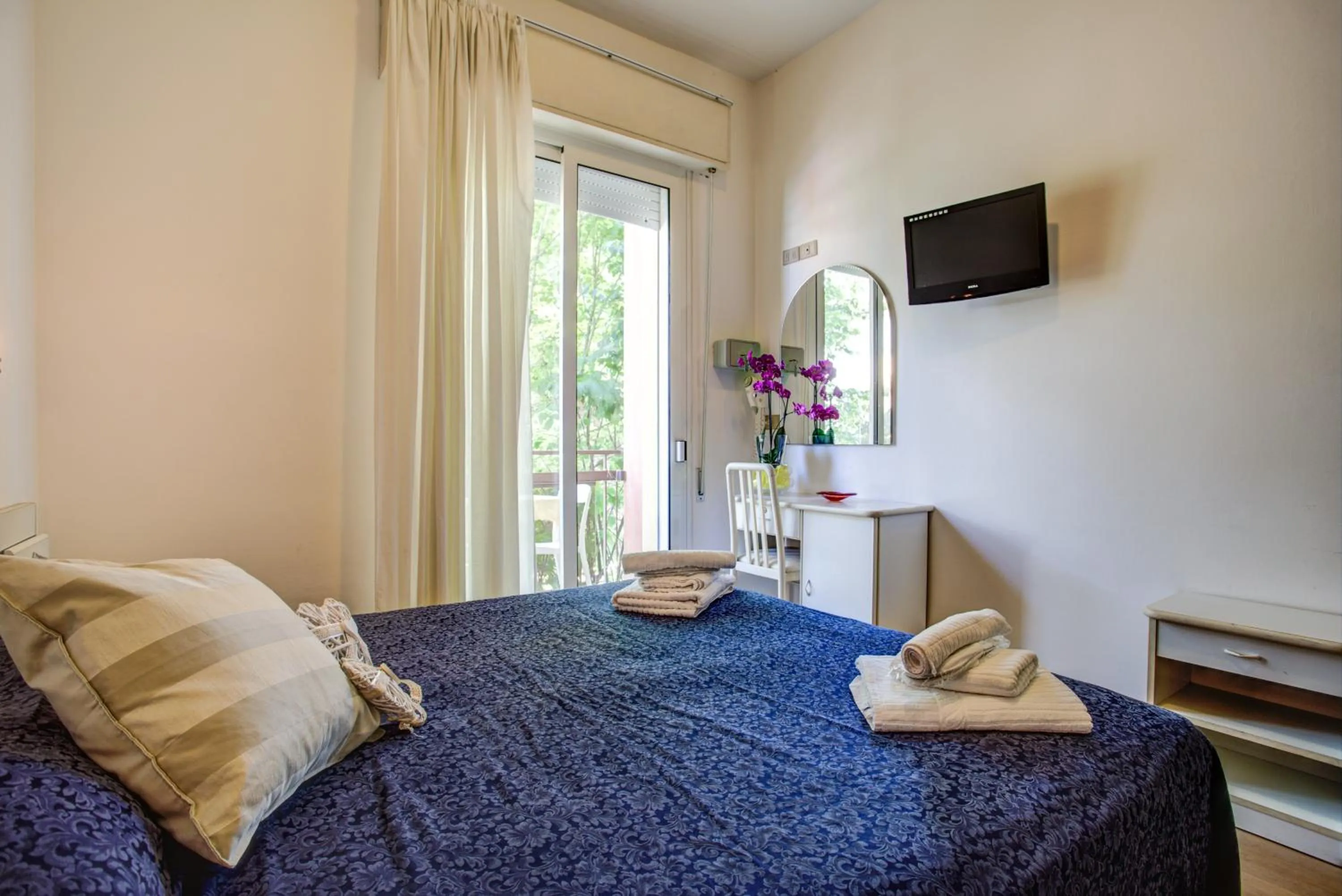 Other, Bed in Hotel Tiziana
