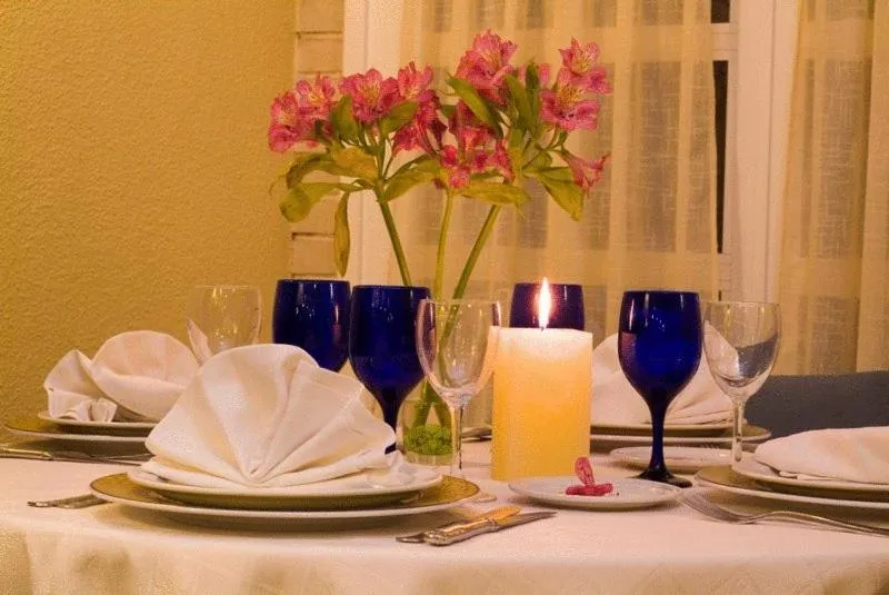 Dining area in Hotel Restaurant Llansola