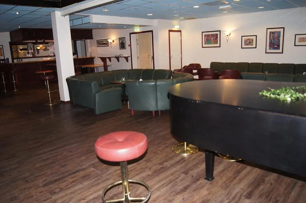 Lounge or bar in Rødberg Hotel