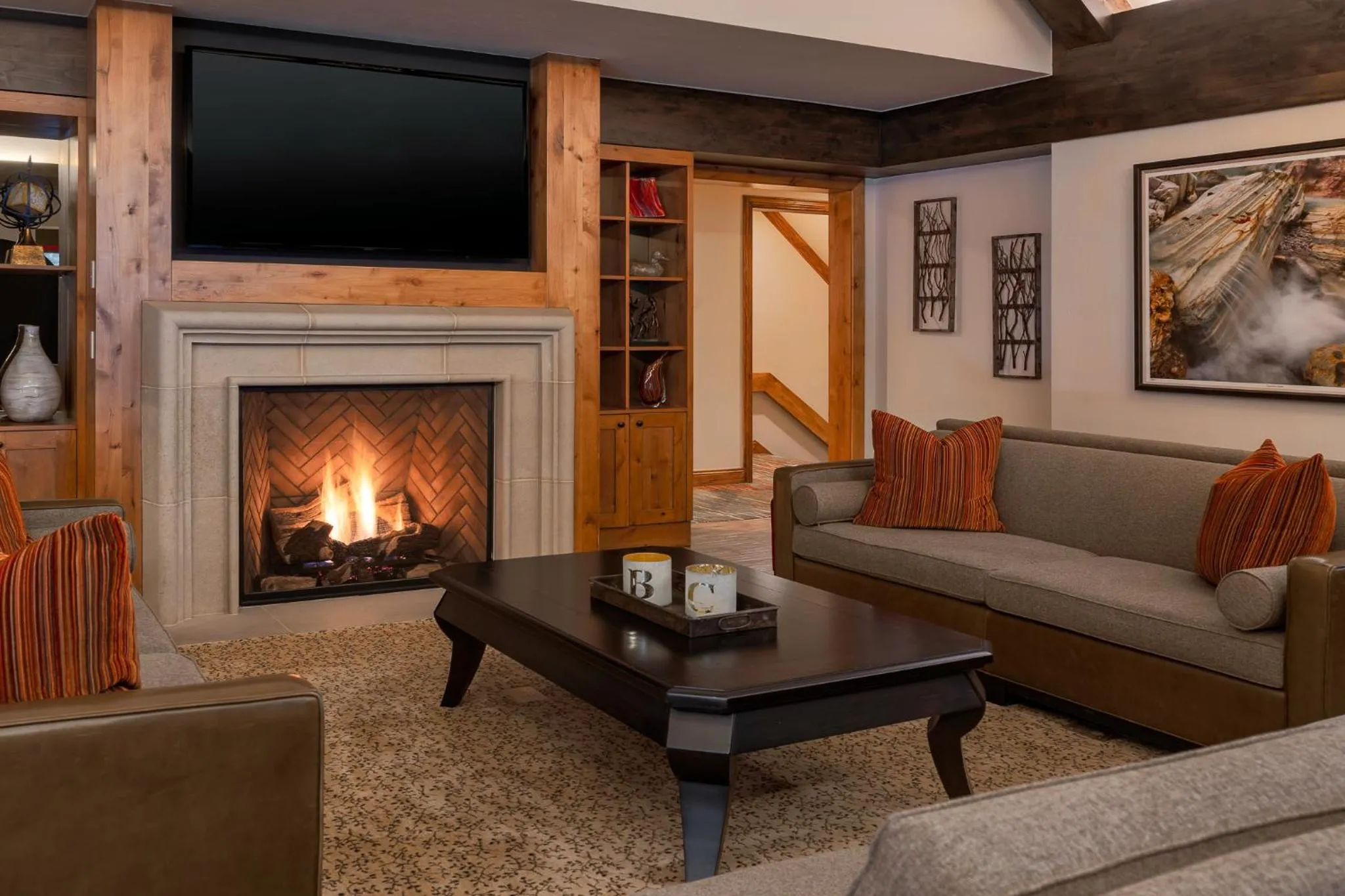 Lobby or reception in Creekside at Beaver Creek