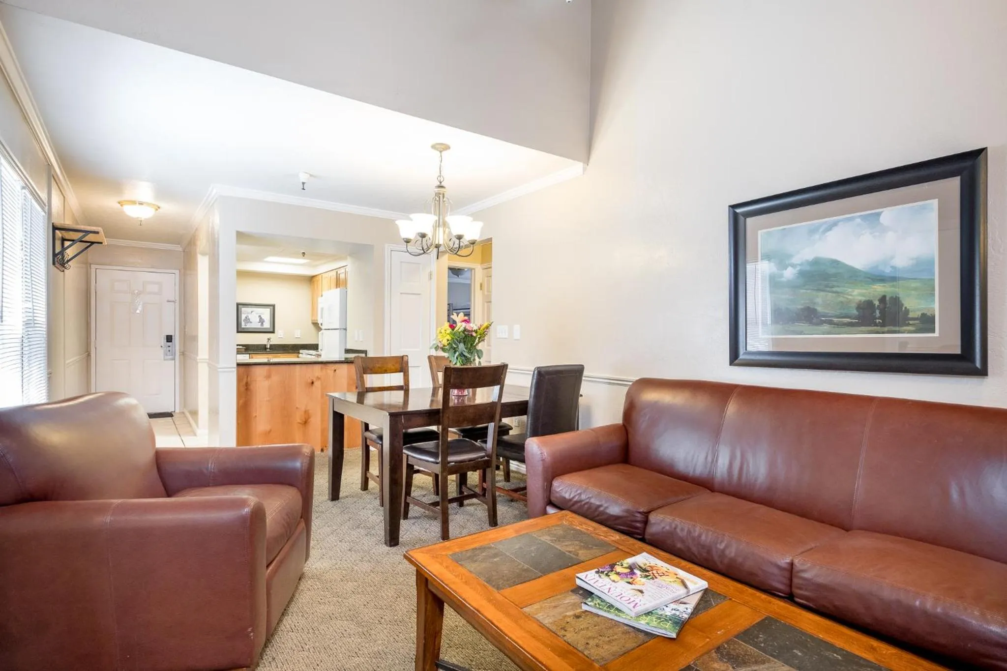 Living room in Sweetwater Lift Lodge