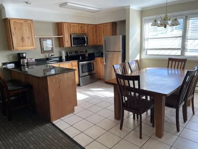 kitchen in Sweetwater Lift Lodge