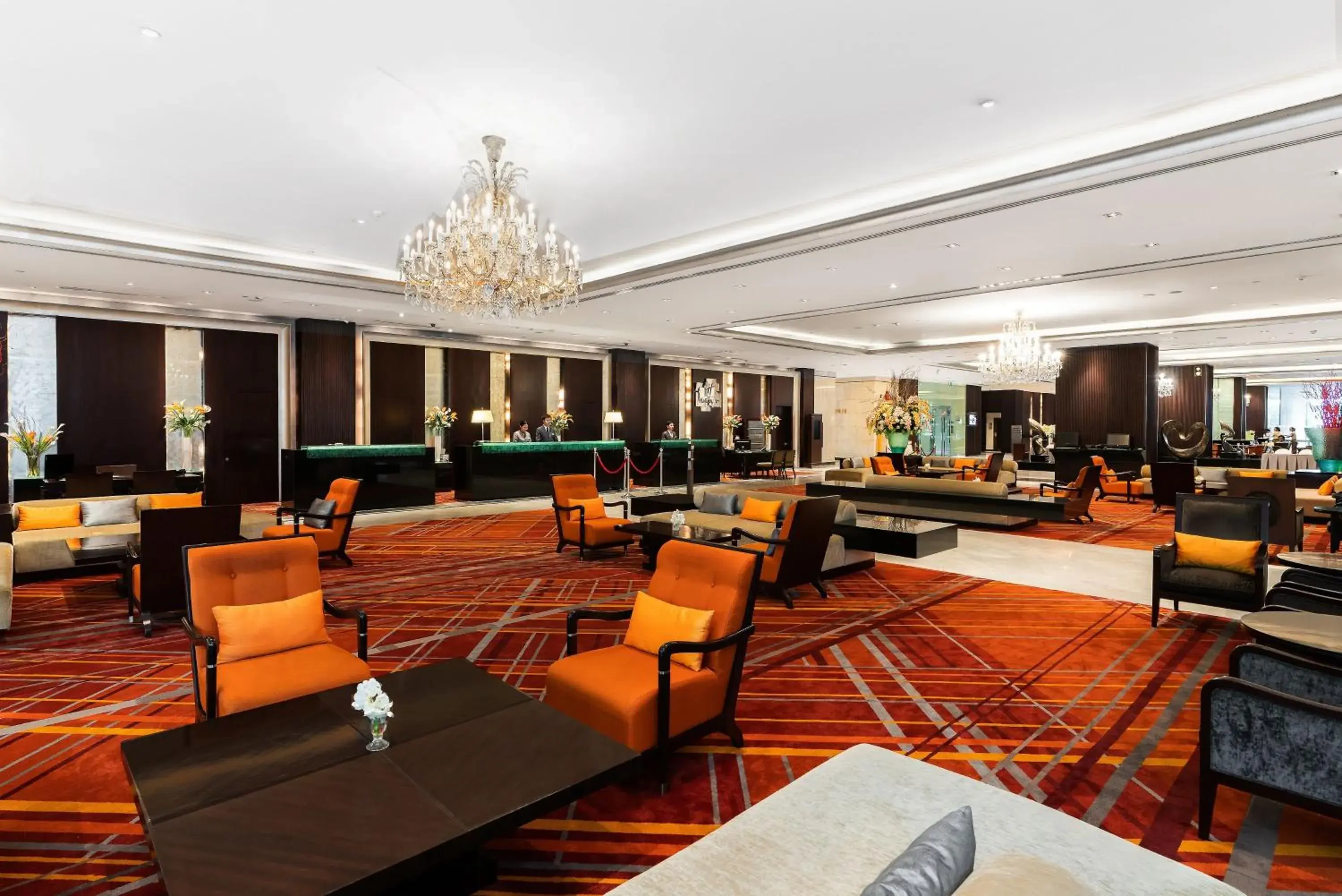 Property building in Holiday Inn Bangkok Silom by IHG Property building in Holiday Inn Bangkok Silom by IHG