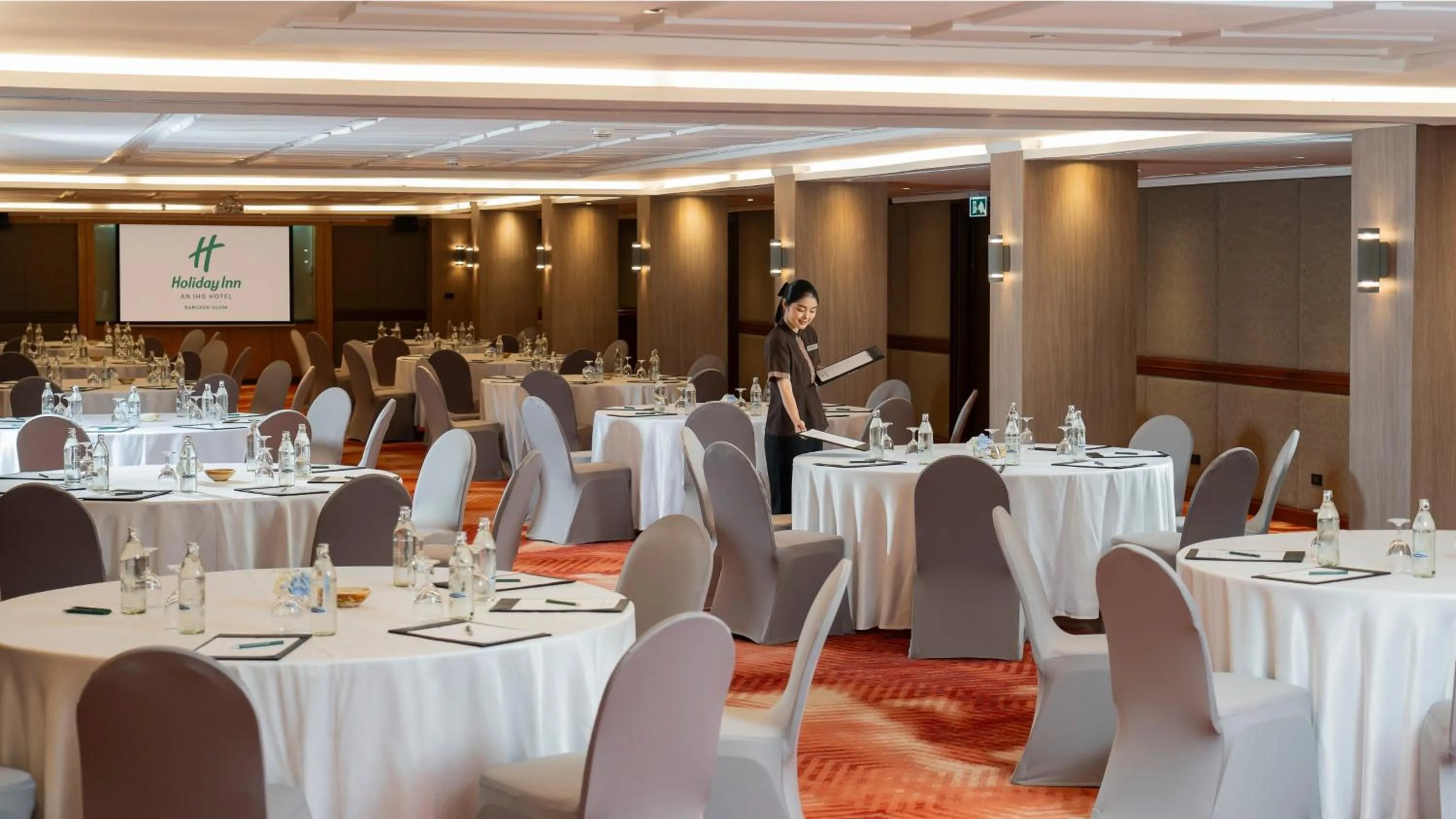 Meeting/conference room in Holiday Inn Bangkok Silom by IHG