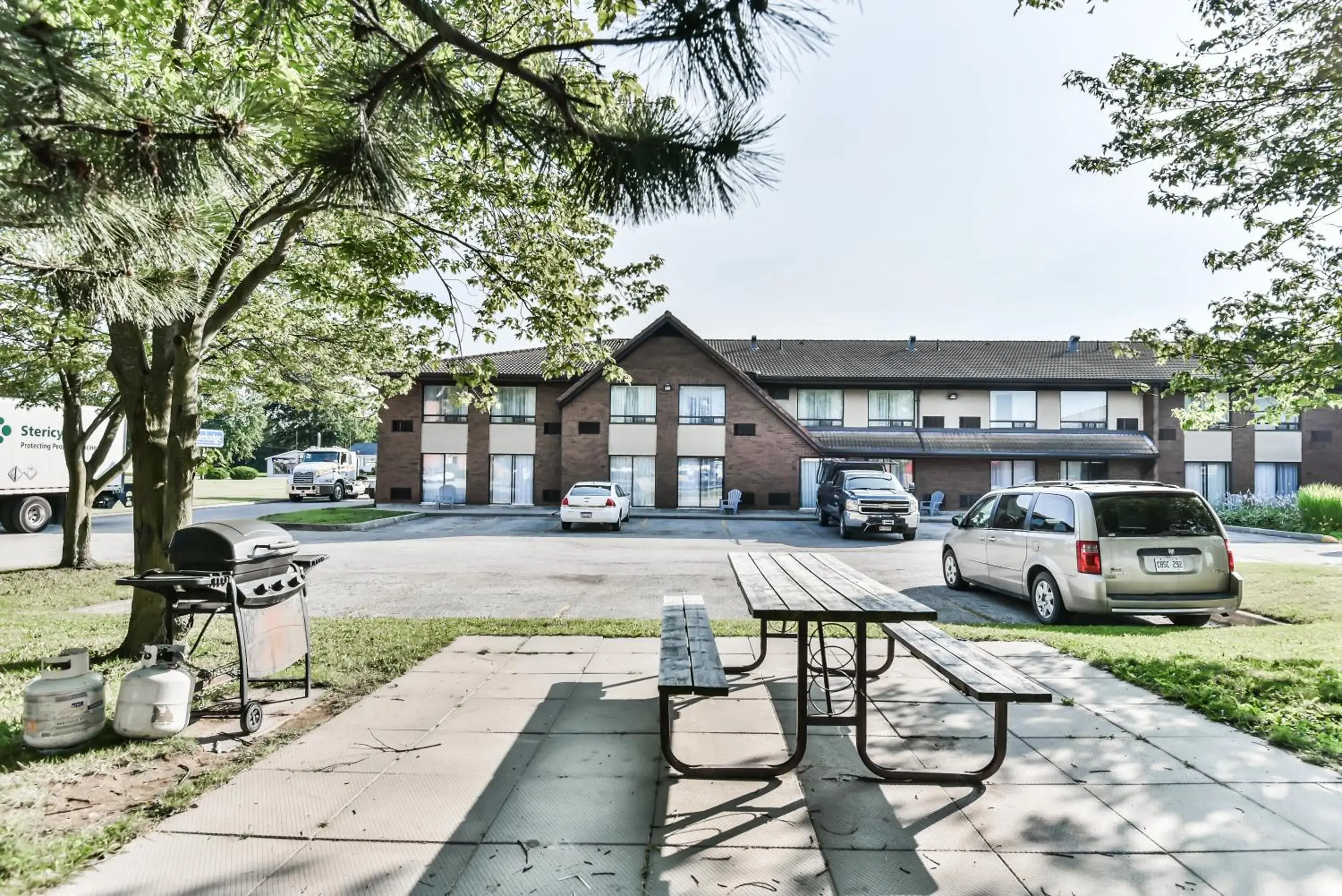 Property building in Comfort Inn Property building in Comfort Inn