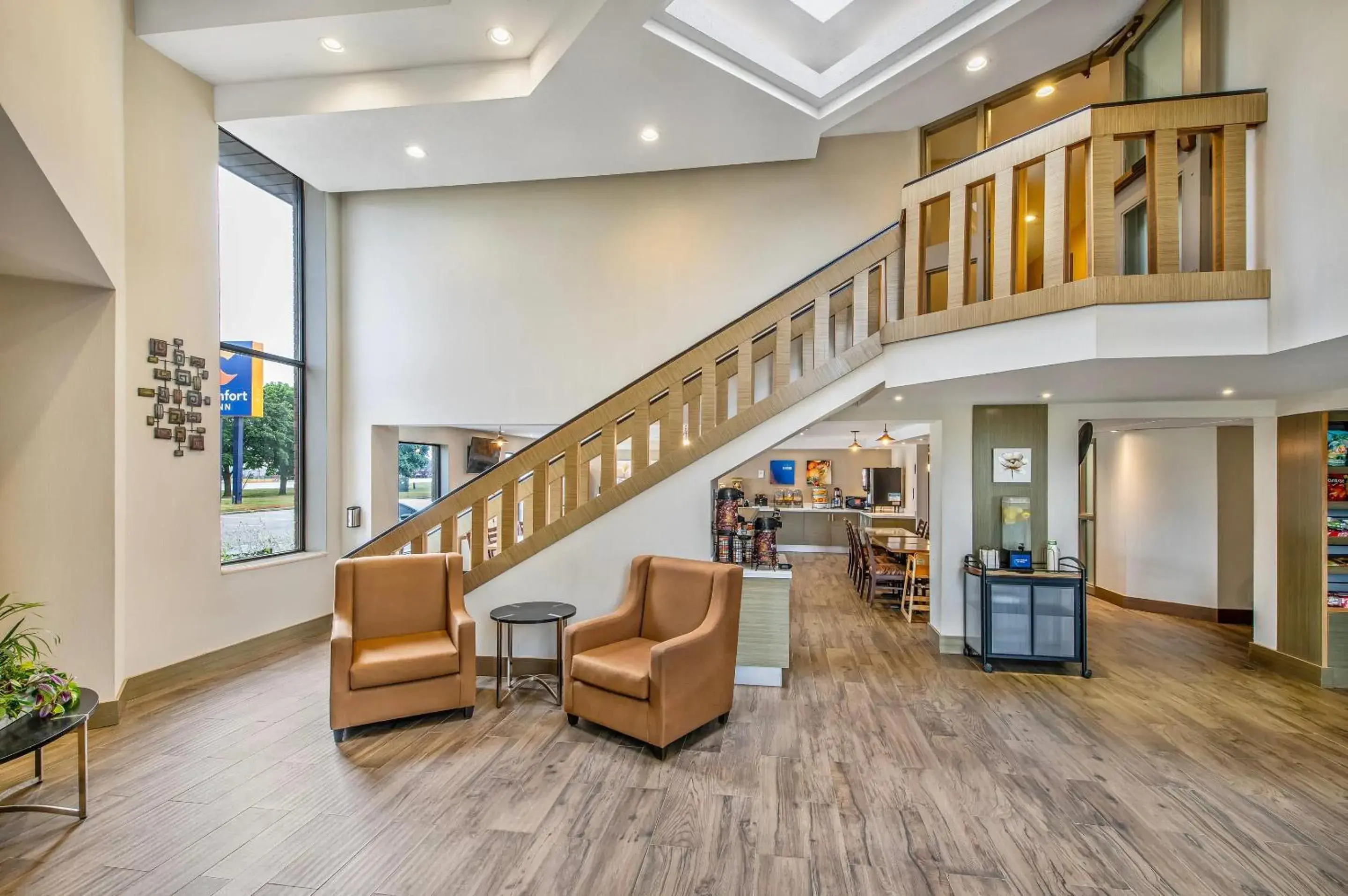 Lobby or reception in Comfort Inn Lobby or reception in Comfort Inn