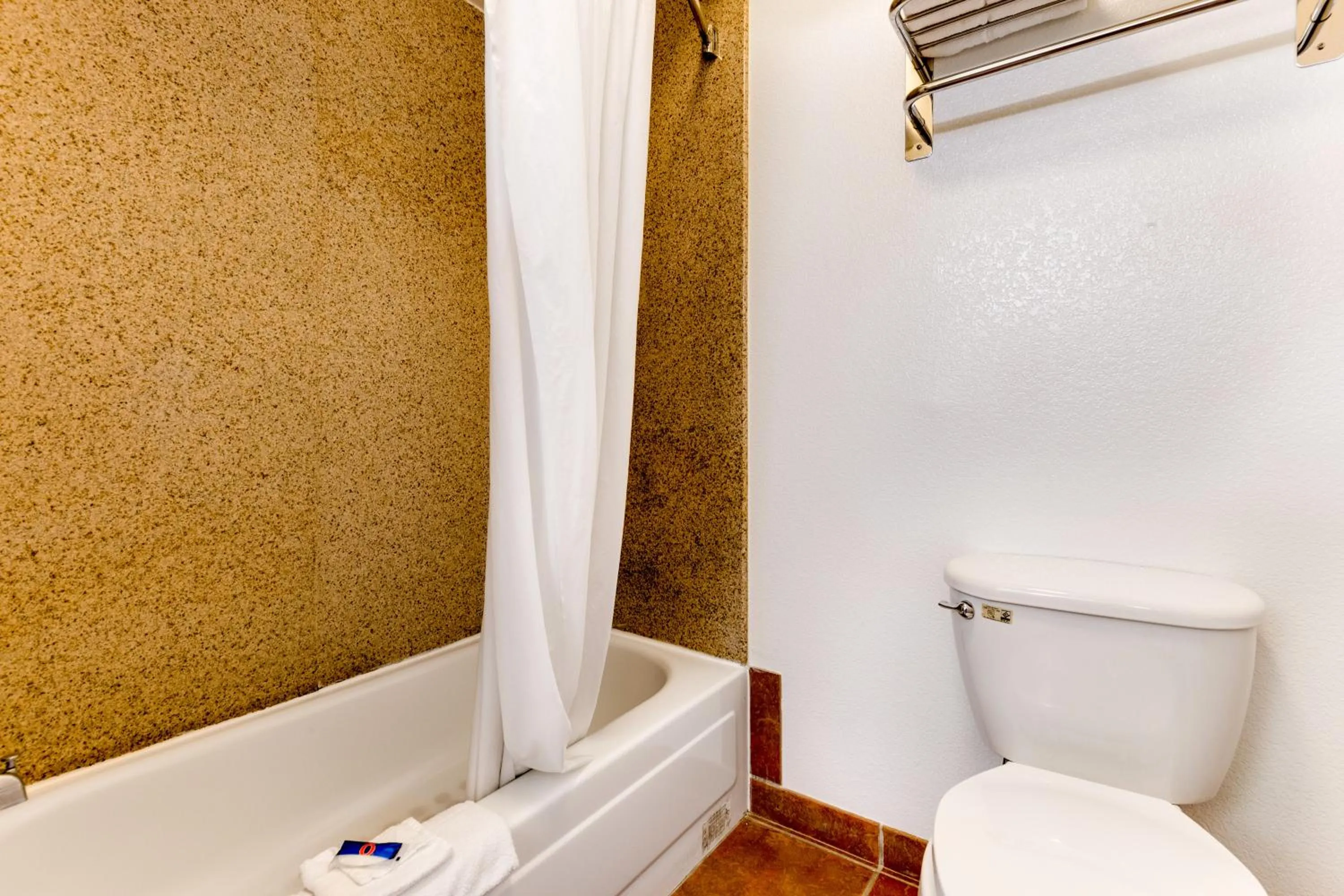 Bathroom in Motel 6-San Jose, CA - Convention Center