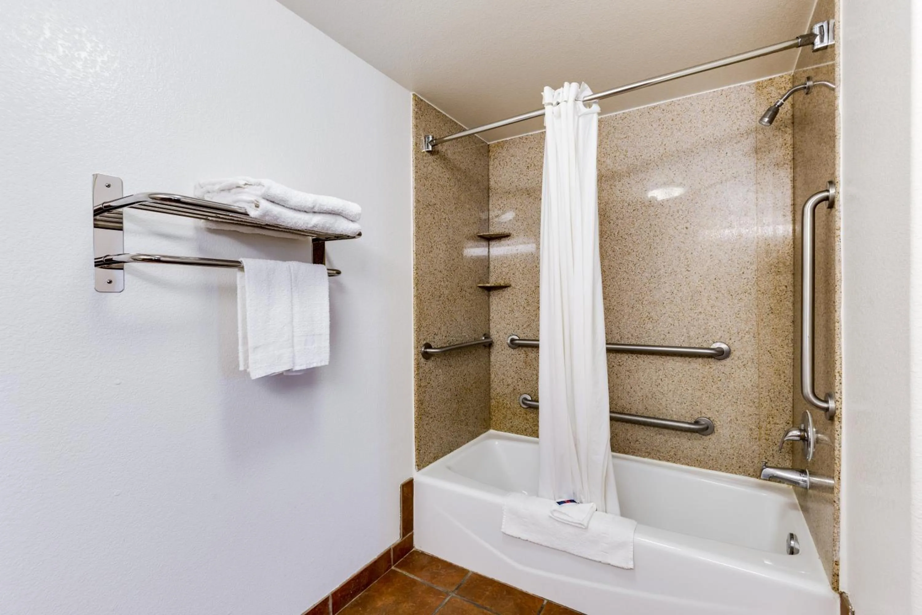 Bathroom in Motel 6-San Jose, CA - Convention Center