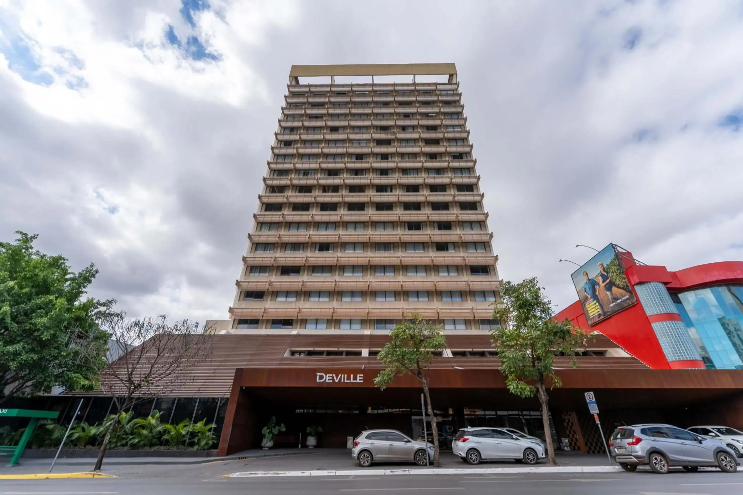 Property building in Hotel Deville Prime Cuiabá Property building in Hotel Deville Prime Cuiabá