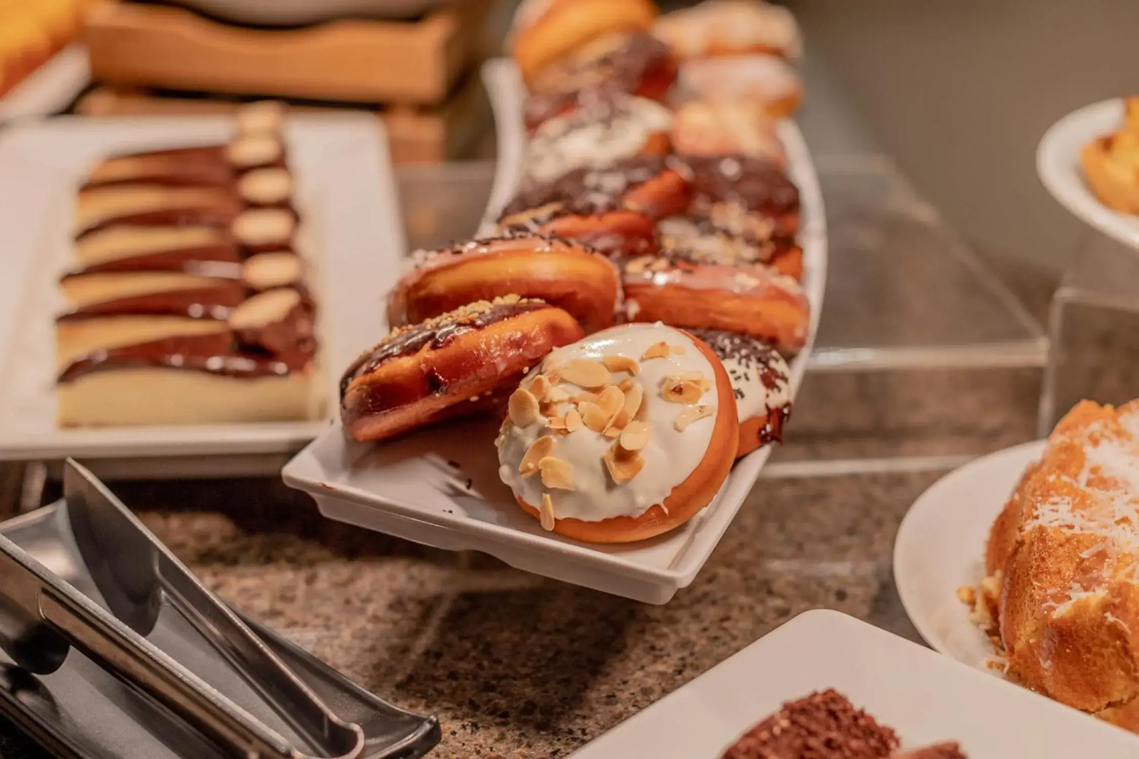 Food in Hotel Deville Prime Cuiabá Food in Hotel Deville Prime Cuiabá