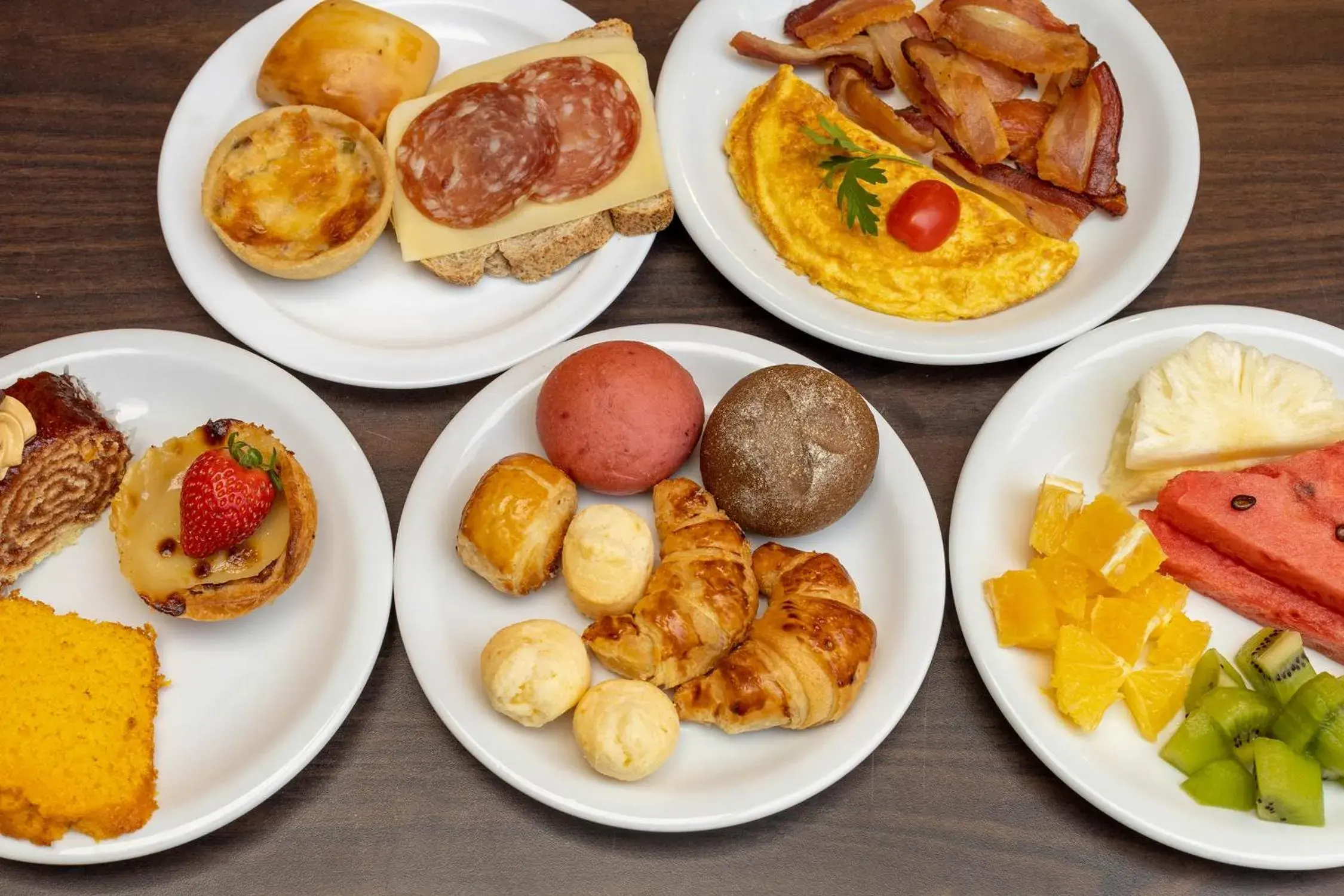 Food in Hotel Deville Prime Cuiabá Food in Hotel Deville Prime Cuiabá