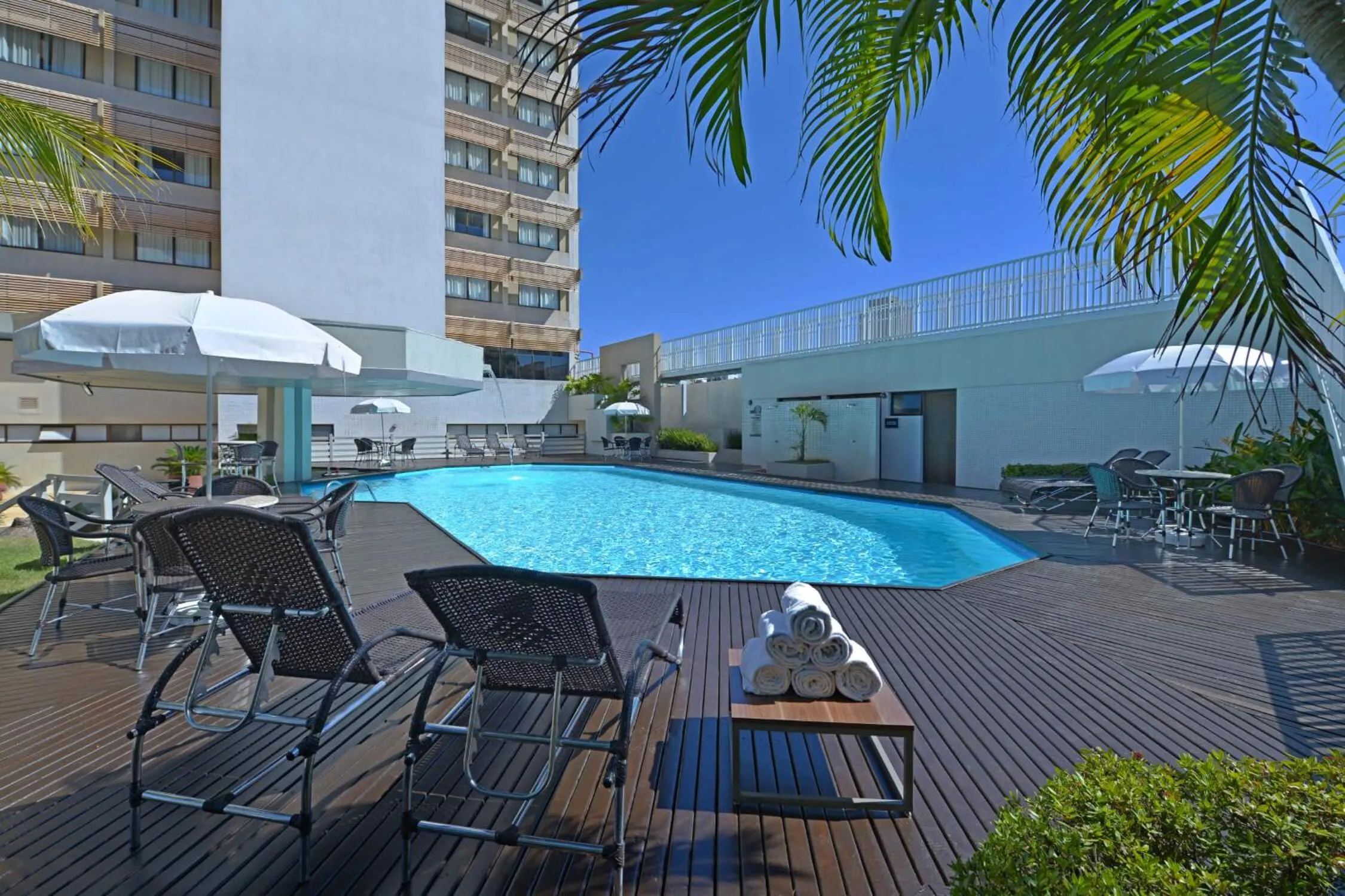 Pool view in Hotel Deville Prime Cuiabá