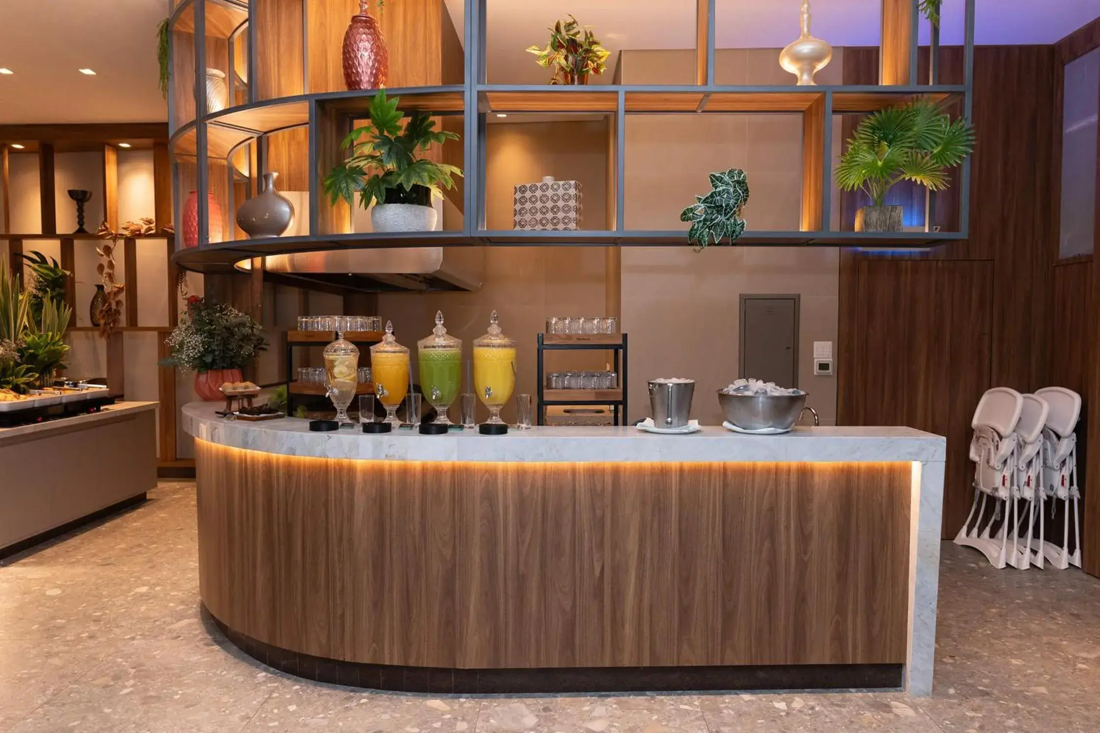 Restaurant/places to eat in Hotel Deville Prime Cuiabá Restaurant/places to eat in Hotel Deville Prime Cuiabá