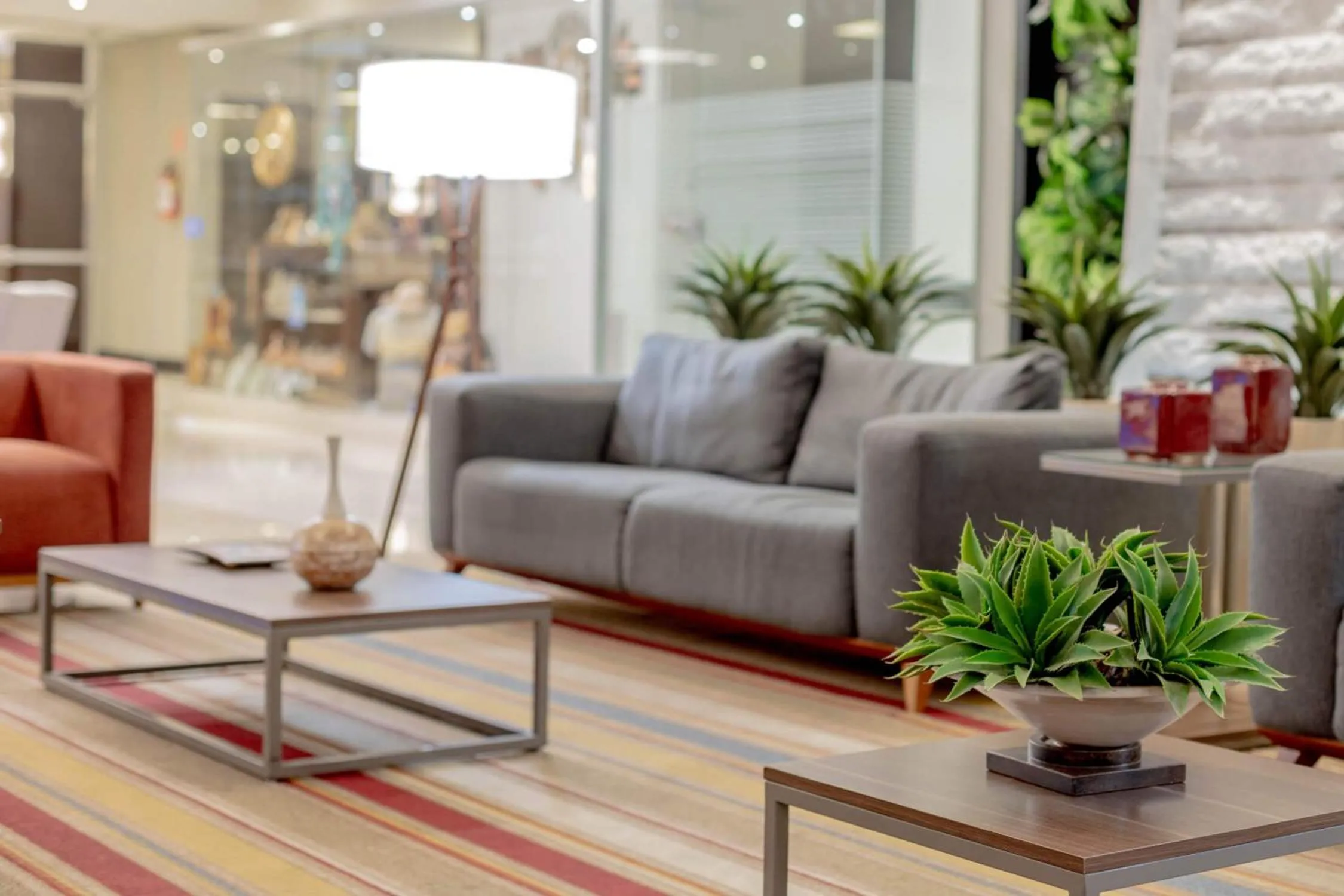 Lobby or reception in Hotel Deville Prime Cuiabá