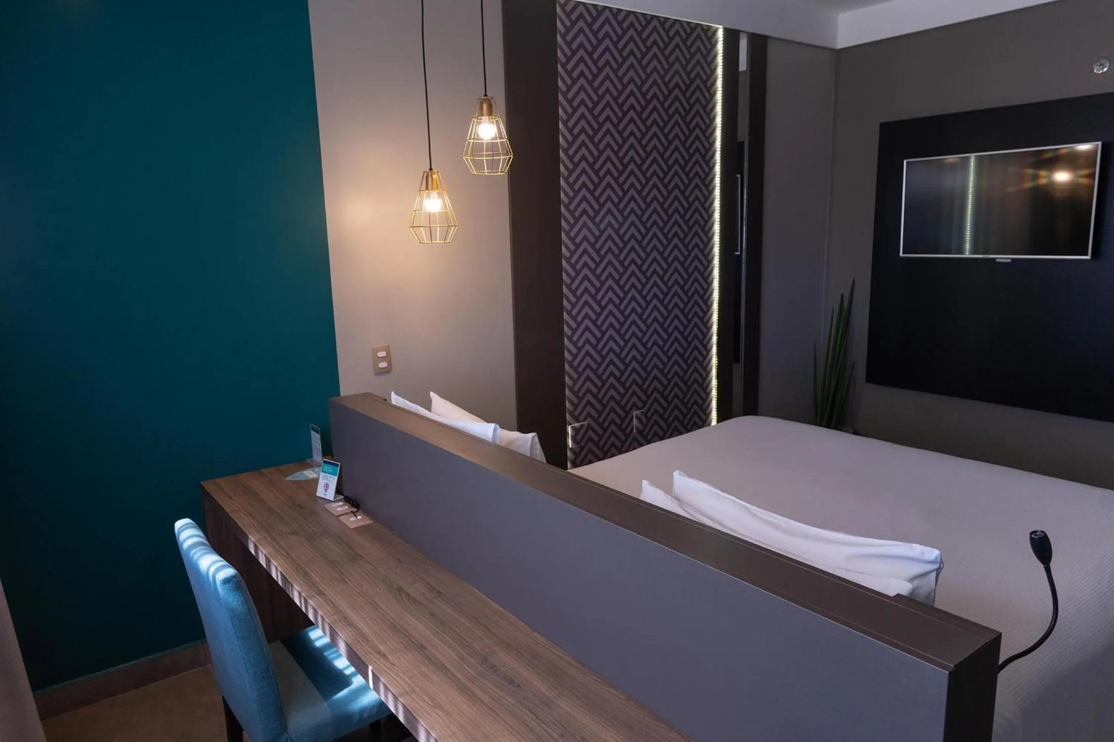 Bedroom, Bed in Hotel Deville Prime Cuiabá