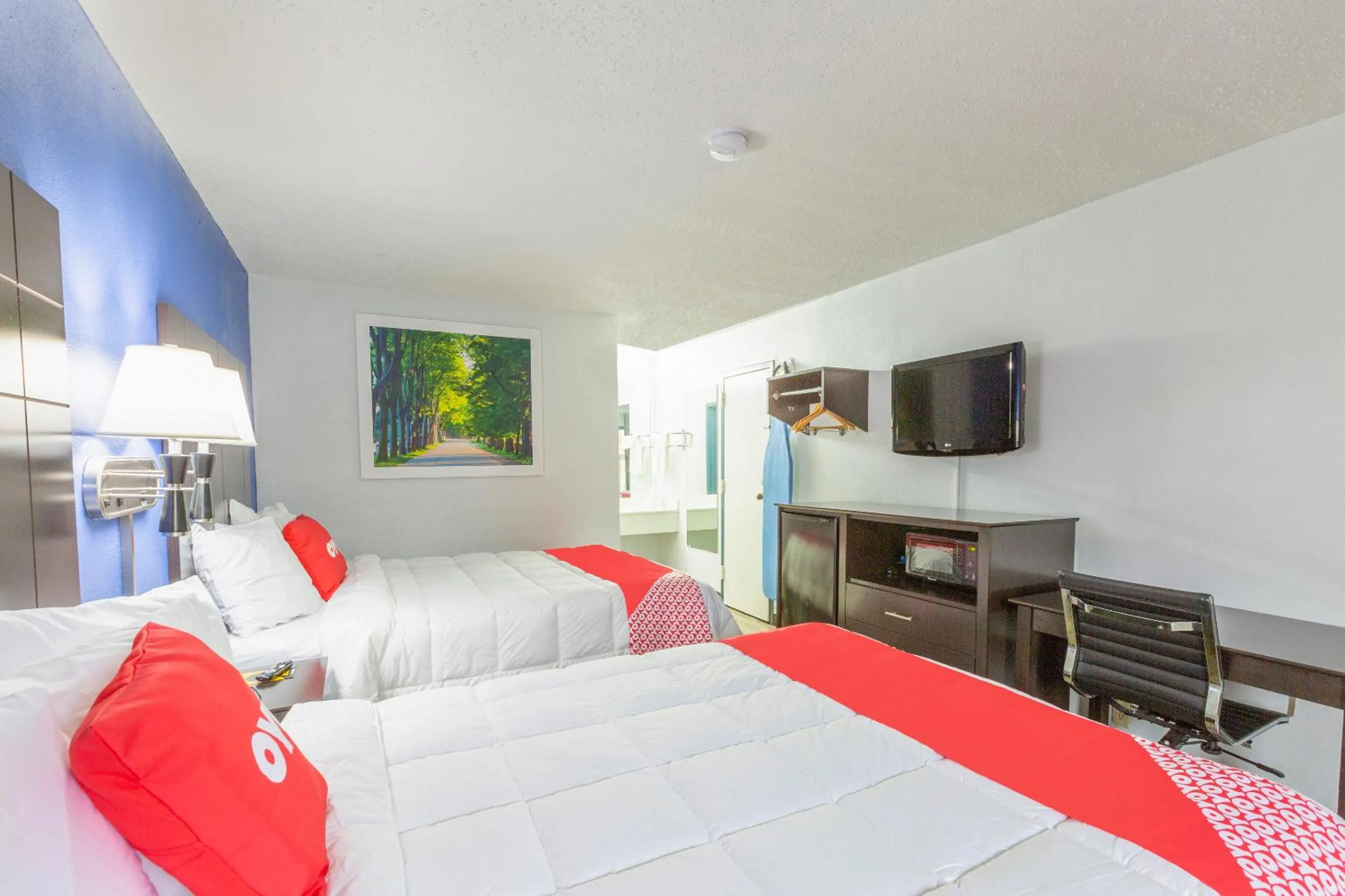 Bedroom in OYO Hotel Baton Rouge Mid City