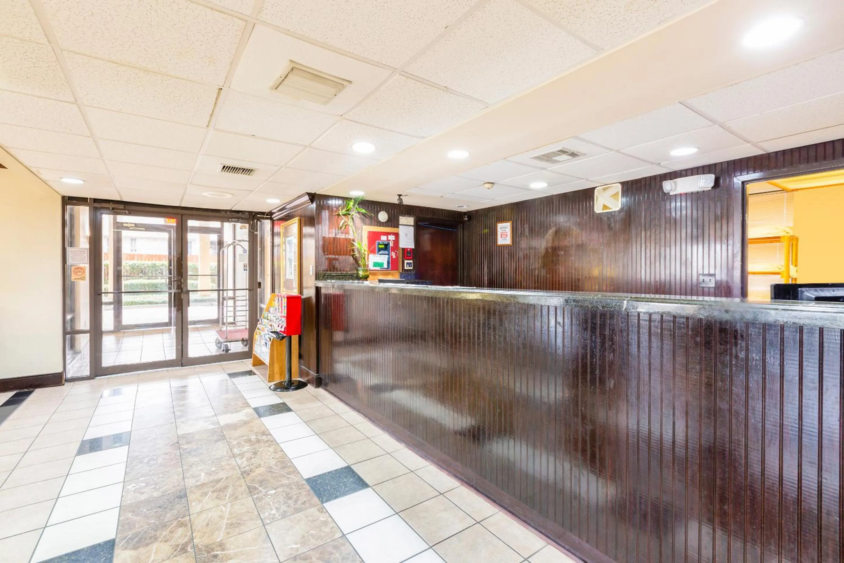 Lobby or reception in OYO Hotel Baton Rouge Mid City
