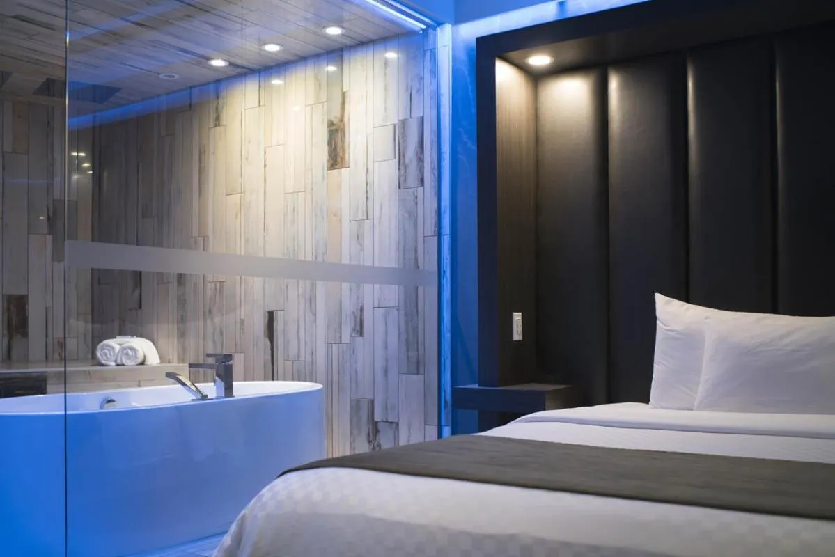 Bed in Hôtel Le Rivage