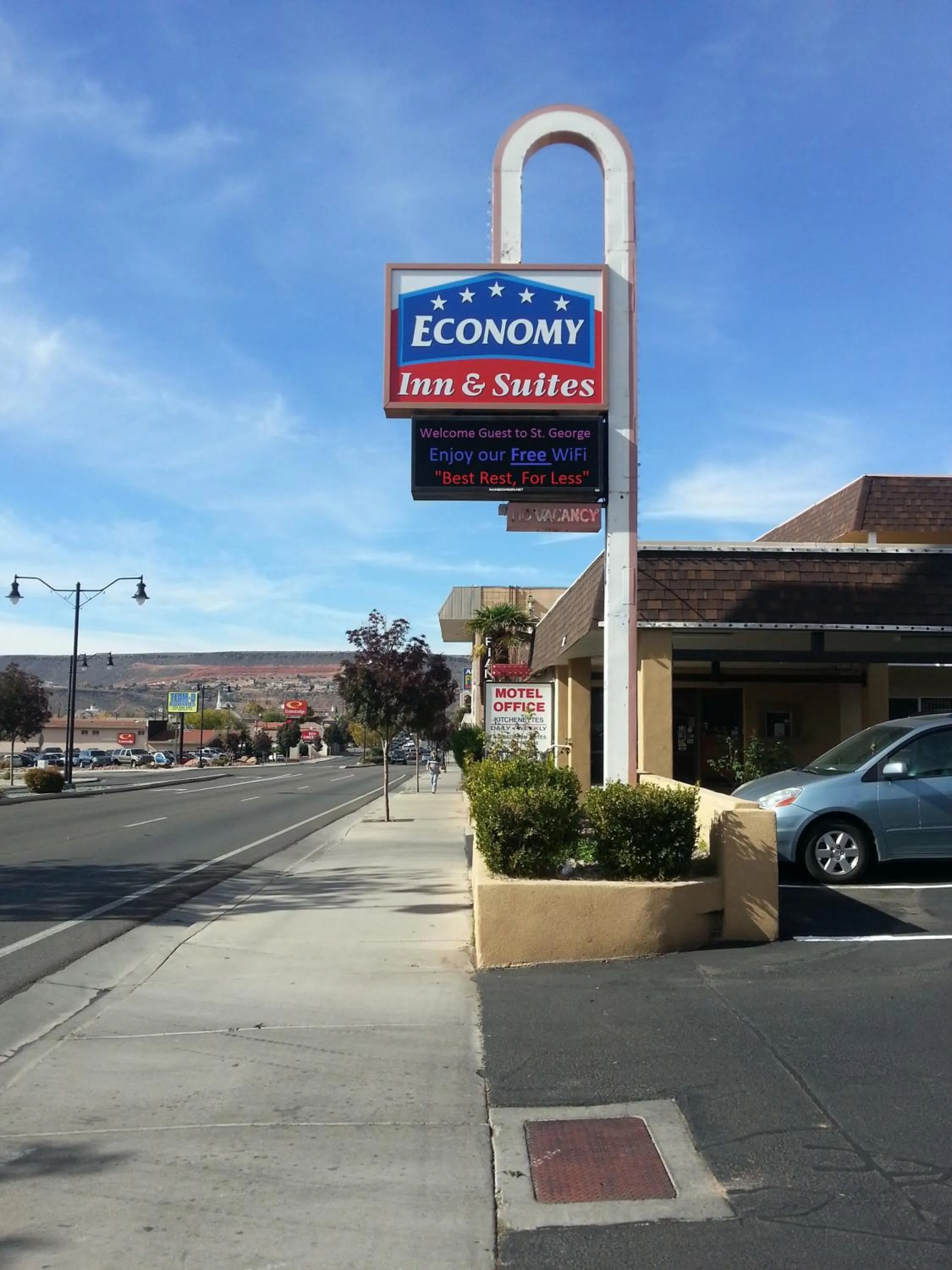 Property building in Economy Inn & Suites