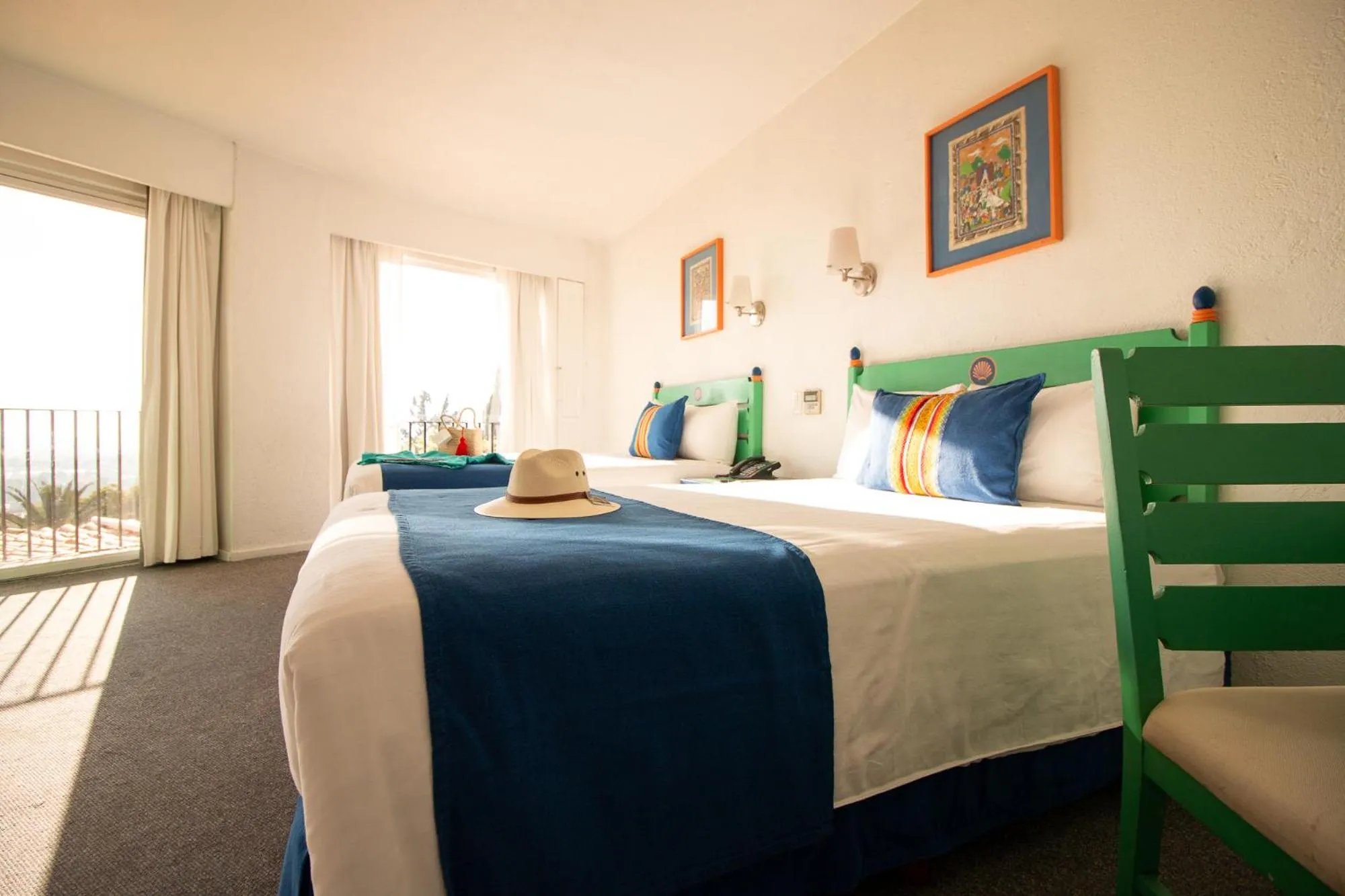 Bedroom, Bed in Hotel Victoria Oaxaca