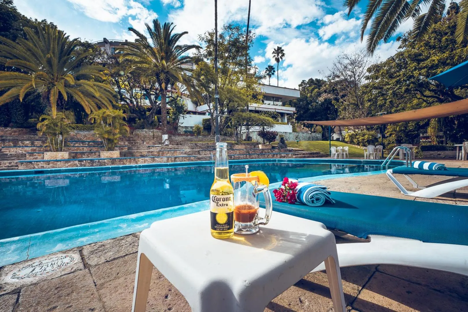Swimming pool in Hotel Victoria Oaxaca